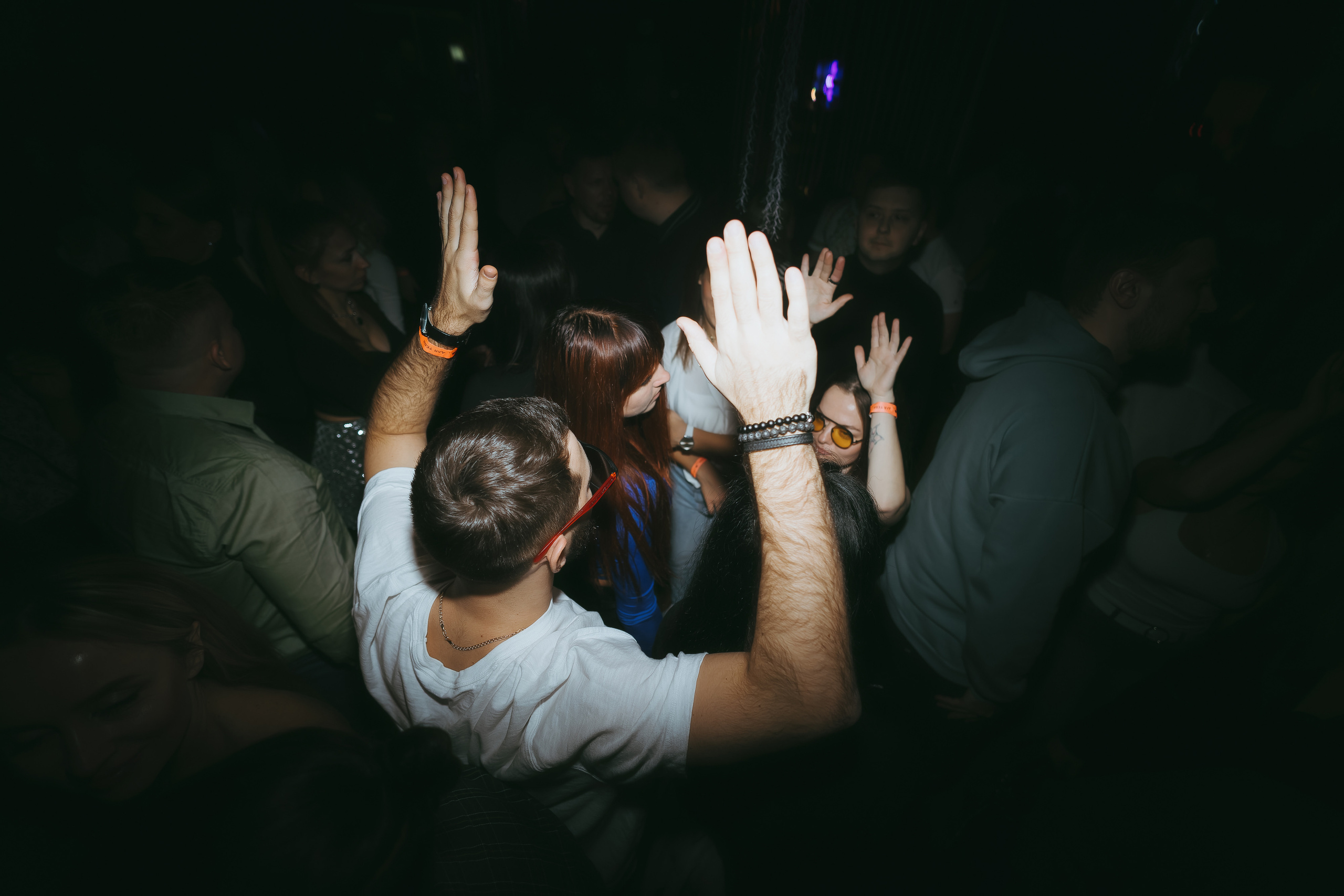 MANTRA — Dibidabo. Фото и видео контент за одну съемку — Веретенников Егор