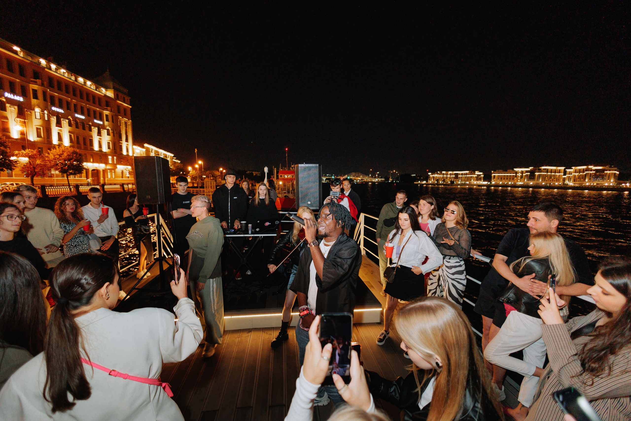 Вечеринка на корабле. Фото и видео контент за одну съемку — Веретенников Егор