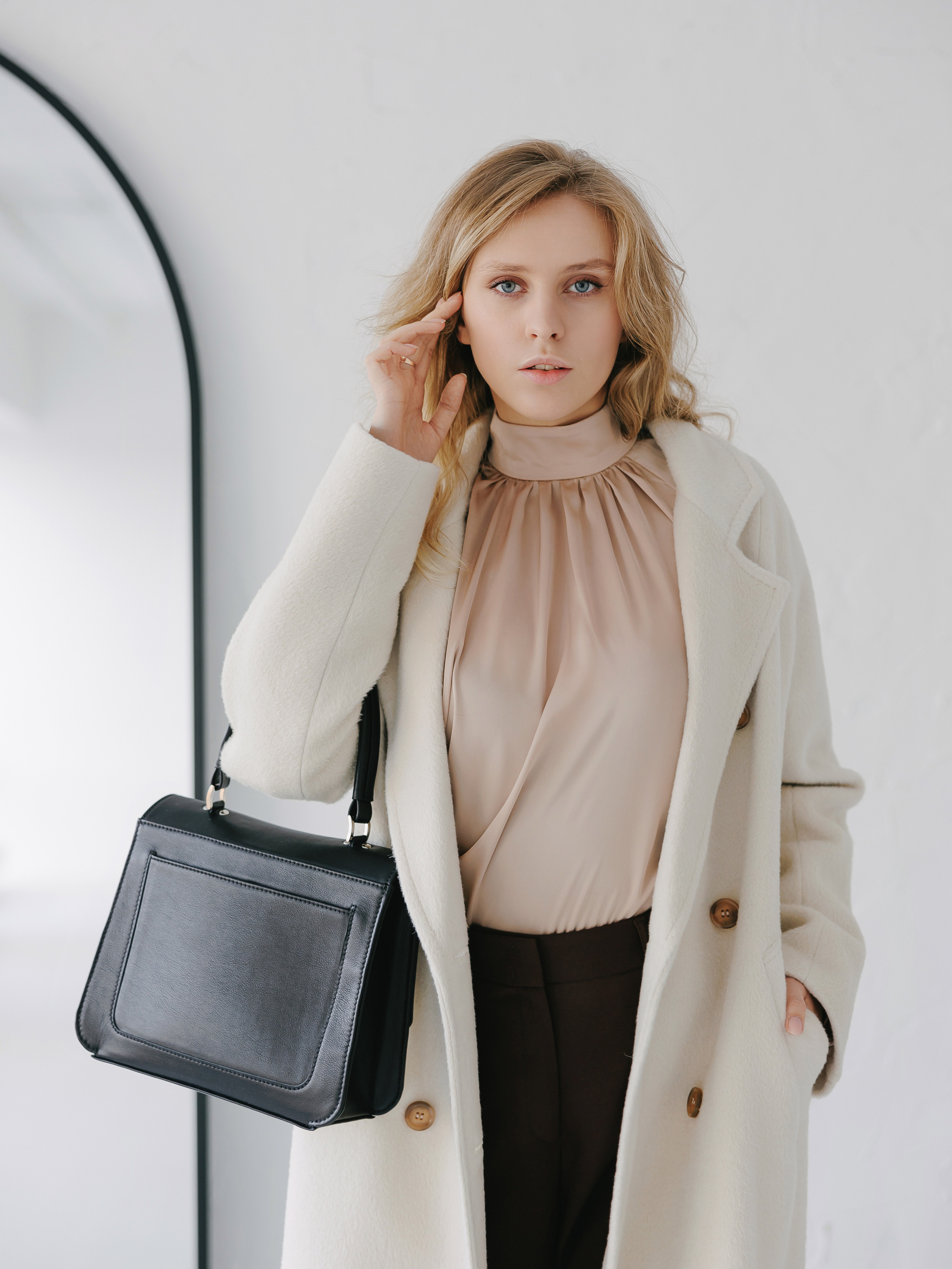 Каталог — нейтральный фон. Фото и видео контент за одну съемку — Веретенников Егор