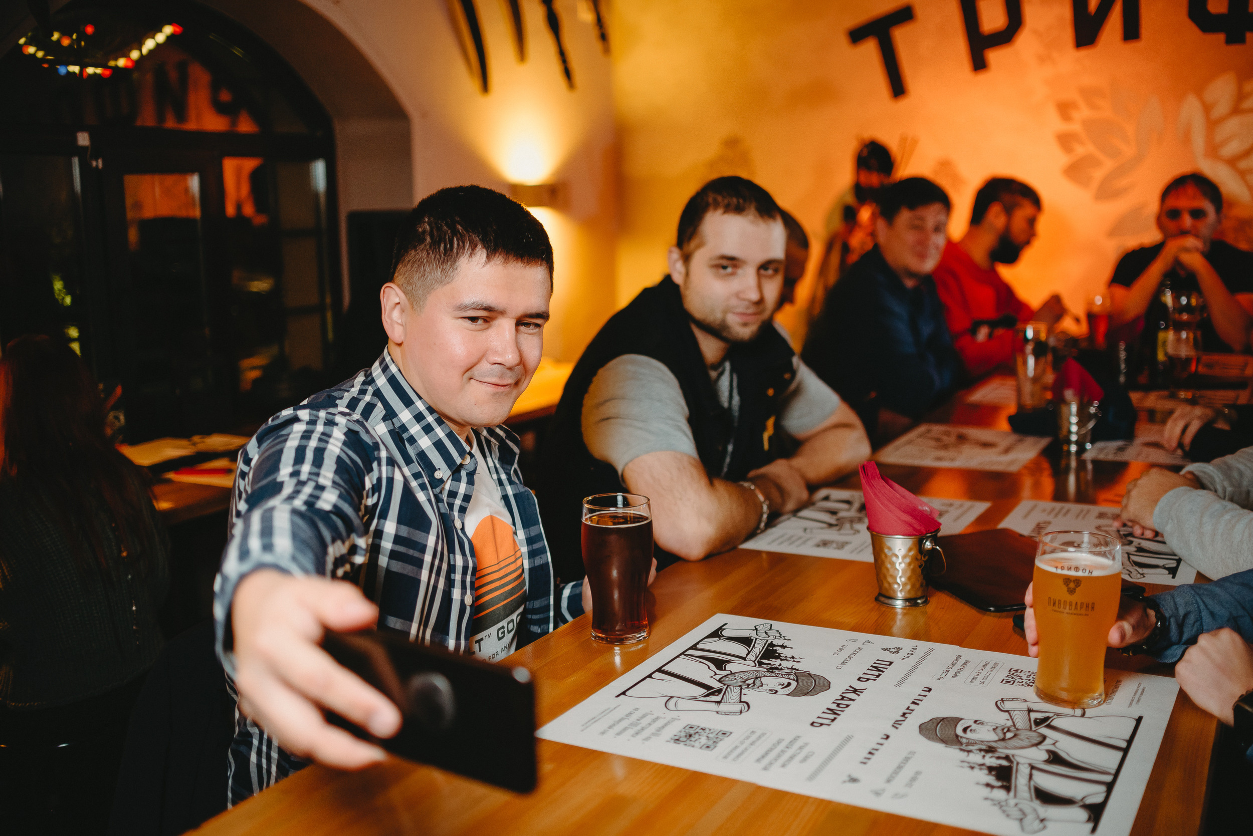 День рождения бара Трифон. Фото и видео контент за одну съемку — Веретенников Егор