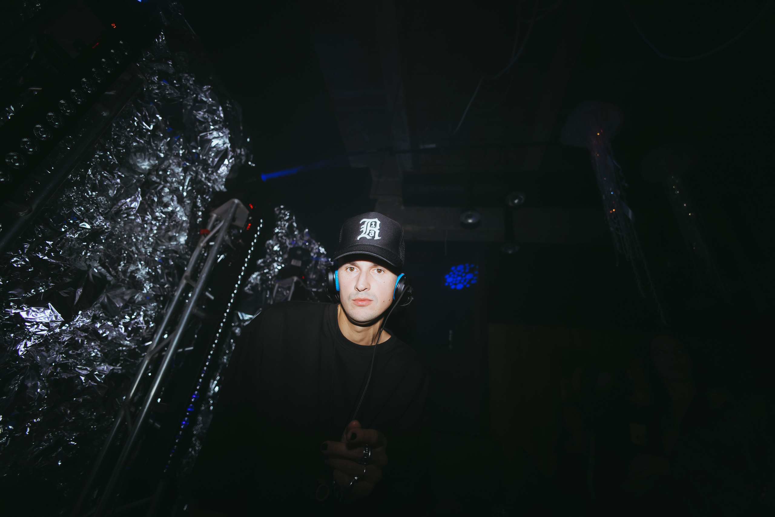 MANTRA — Dibidabo. Фото и видео контент за одну съемку — Веретенников Егор