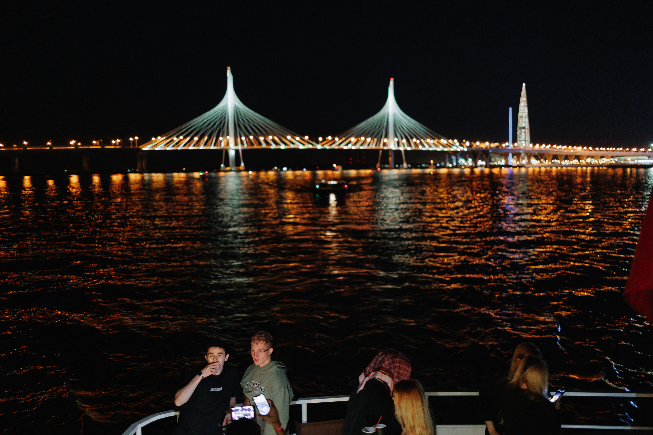 Вечеринка на корабле. Фото и видео контент за одну съемку — Веретенников Егор