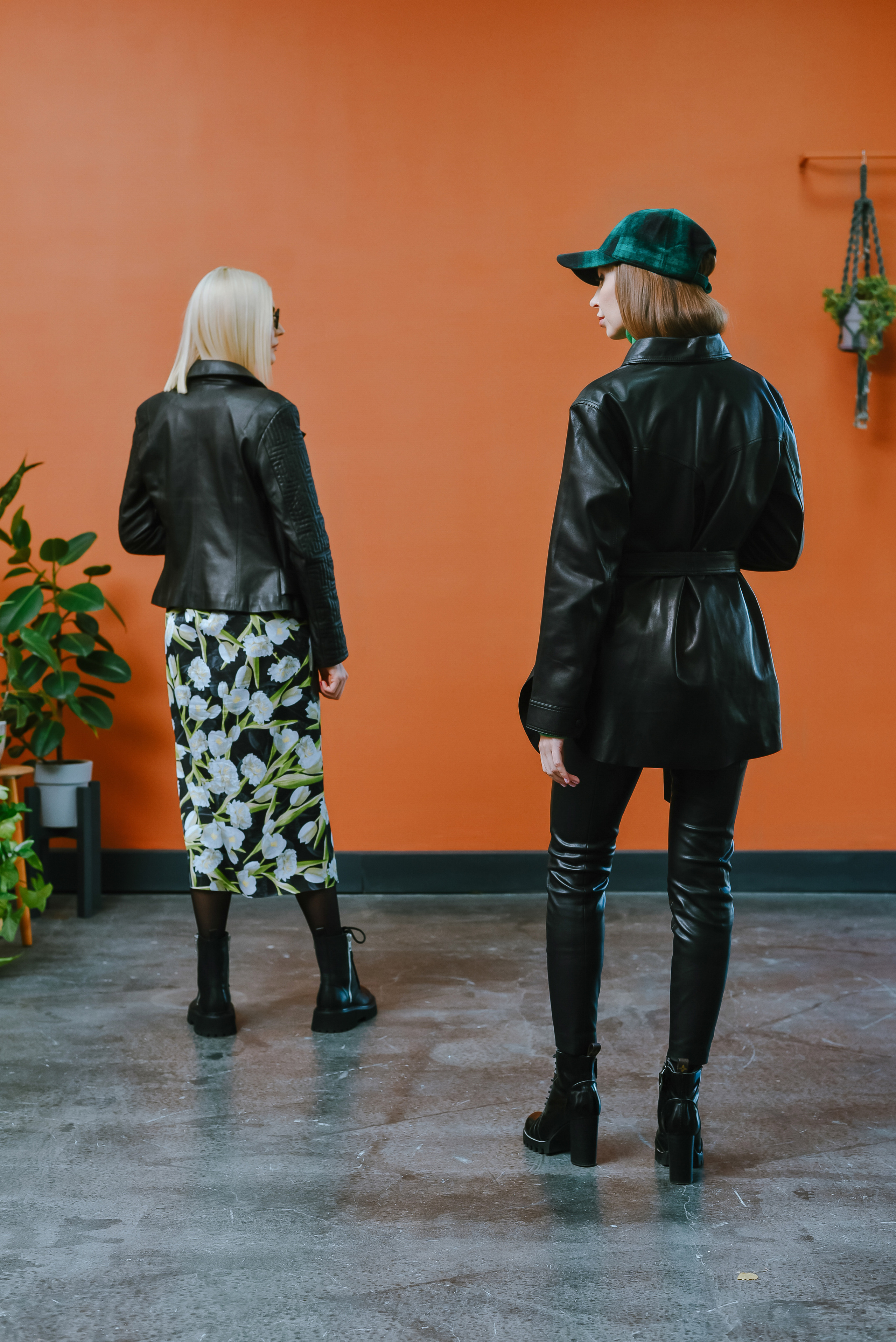 Каталог — нейтральный фон. Фото и видео контент за одну съемку — Веретенников Егор