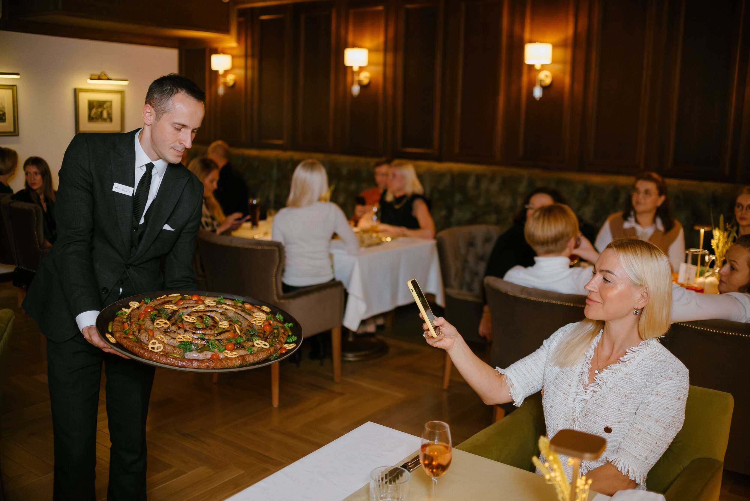 Alpen — Octoberfest. Фото и видео контент за одну съемку — Веретенников Егор