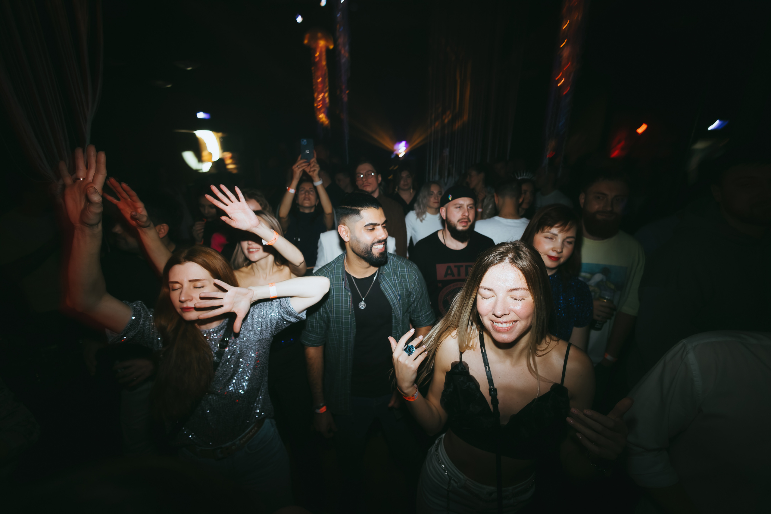 MANTRA — Dibidabo. Фото и видео контент за одну съемку — Веретенников Егор