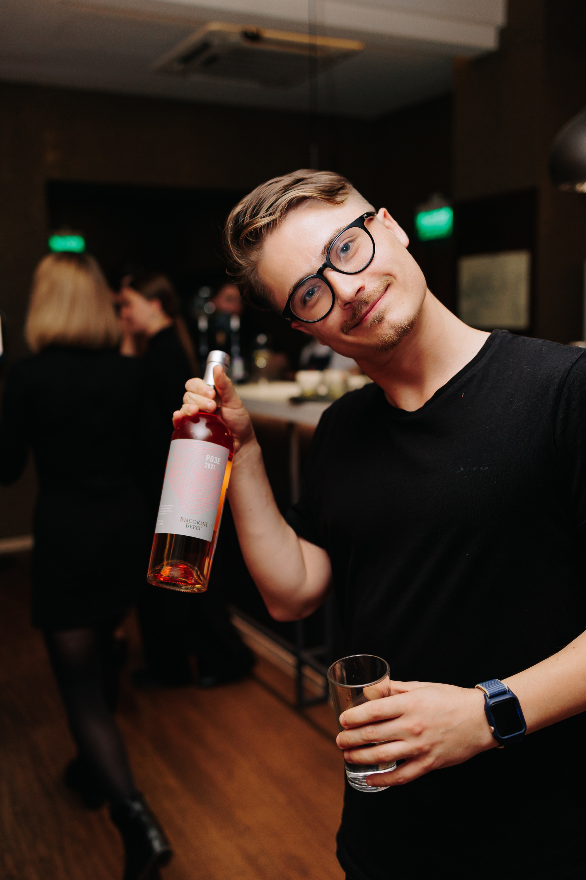 Гастроужин в ресторане FOUR с Денисом Кондратенко. Фото и видео контент за одну съемку — Веретенников Егор