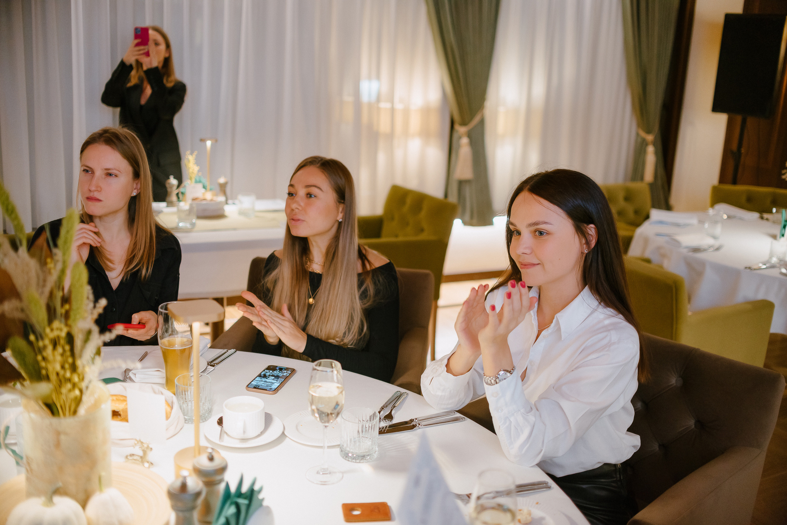 Alpen — Octoberfest. Фото и видео контент за одну съемку — Веретенников Егор