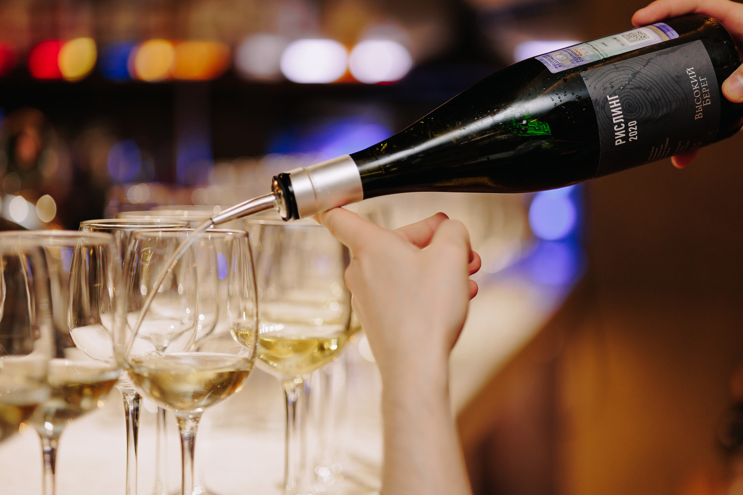 Гастроужин в ресторане FOUR с Денисом Кондратенко. Фото и видео контент за одну съемку — Веретенников Егор