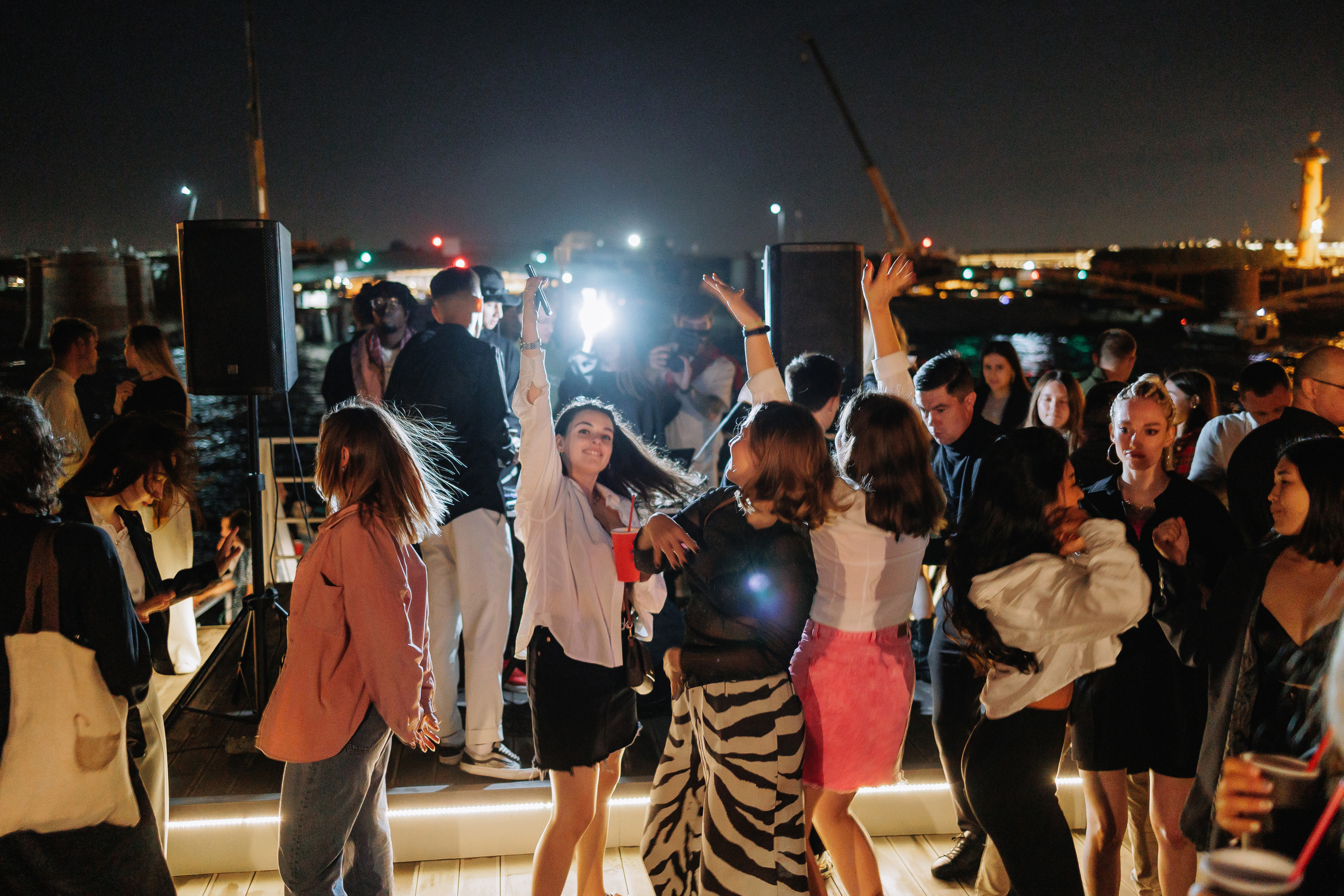 Вечеринка на корабле. Фото и видео контент за одну съемку — Веретенников Егор