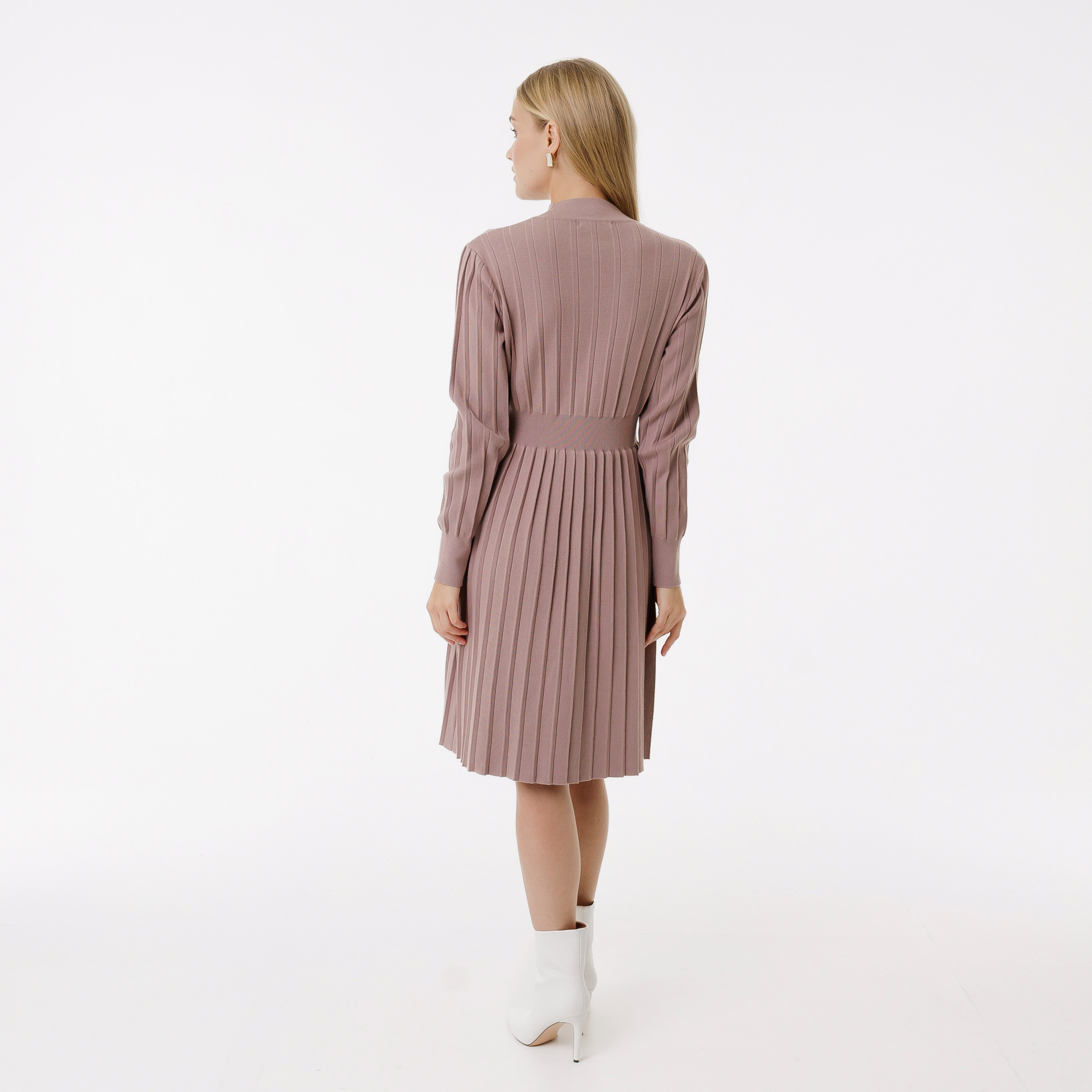 Каталог — циклорама. Фото и видео контент за одну съемку — Веретенников Егор