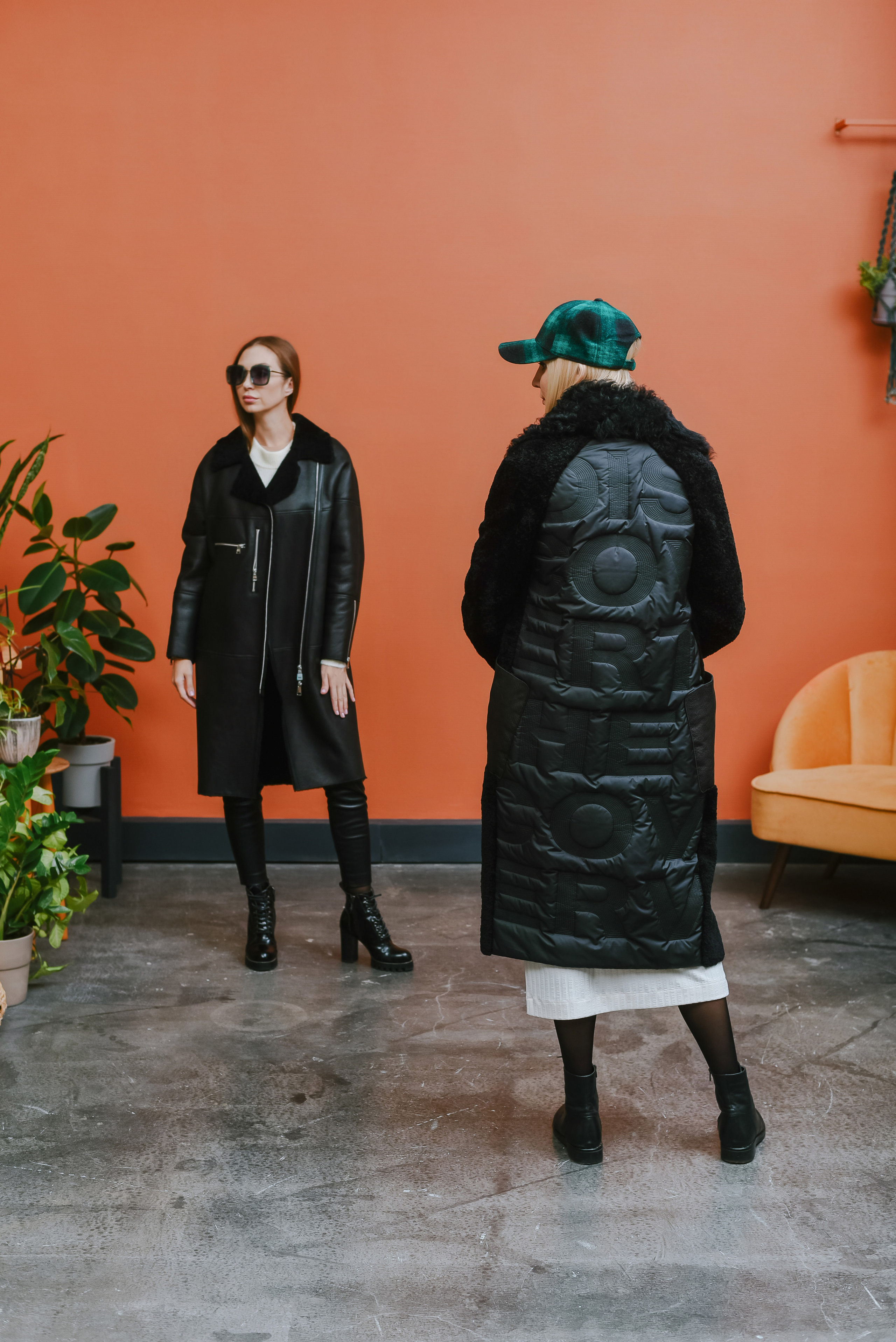 Каталог — нейтральный фон. Фото и видео контент за одну съемку — Веретенников Егор