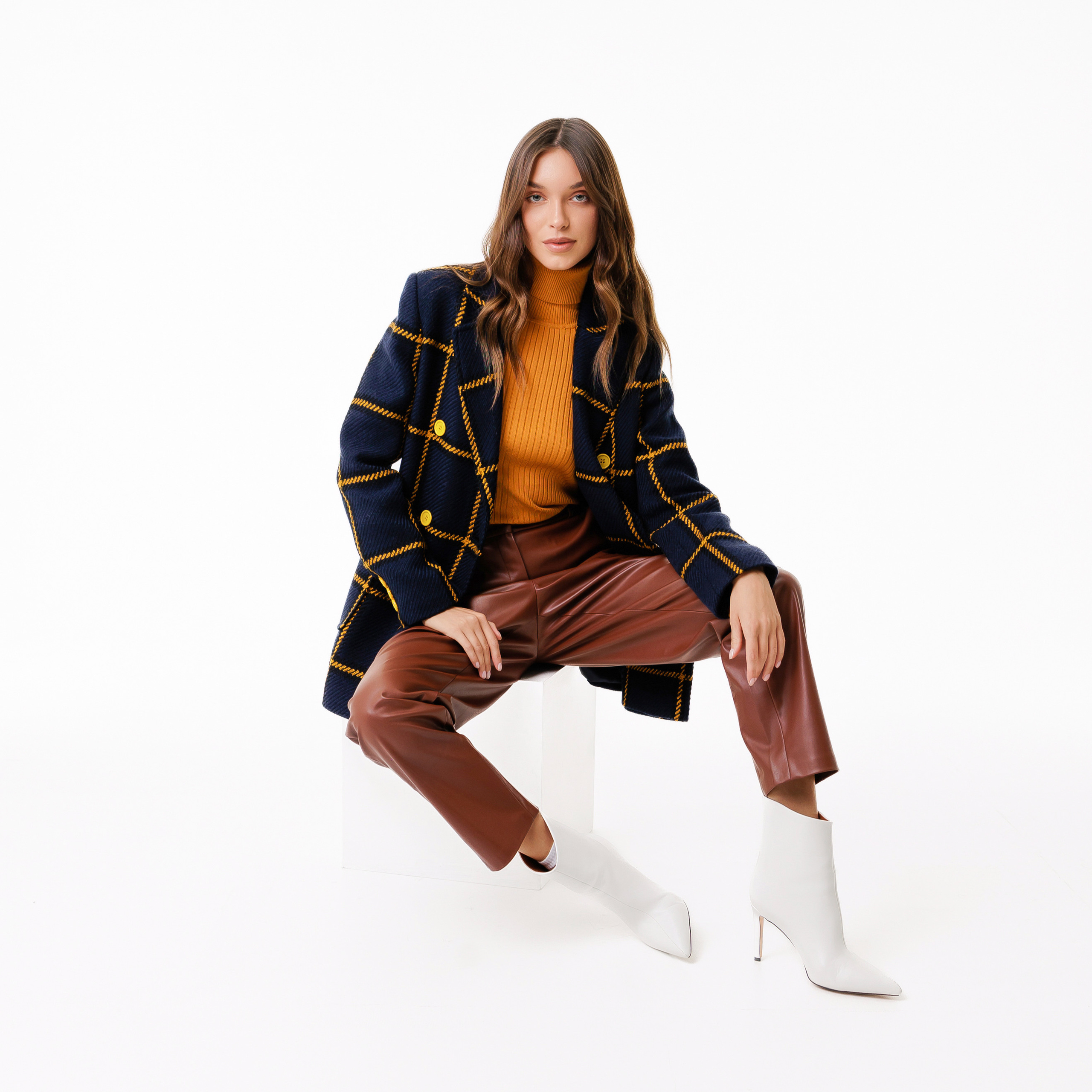 Каталог — циклорама. Фото и видео контент за одну съемку — Веретенников Егор