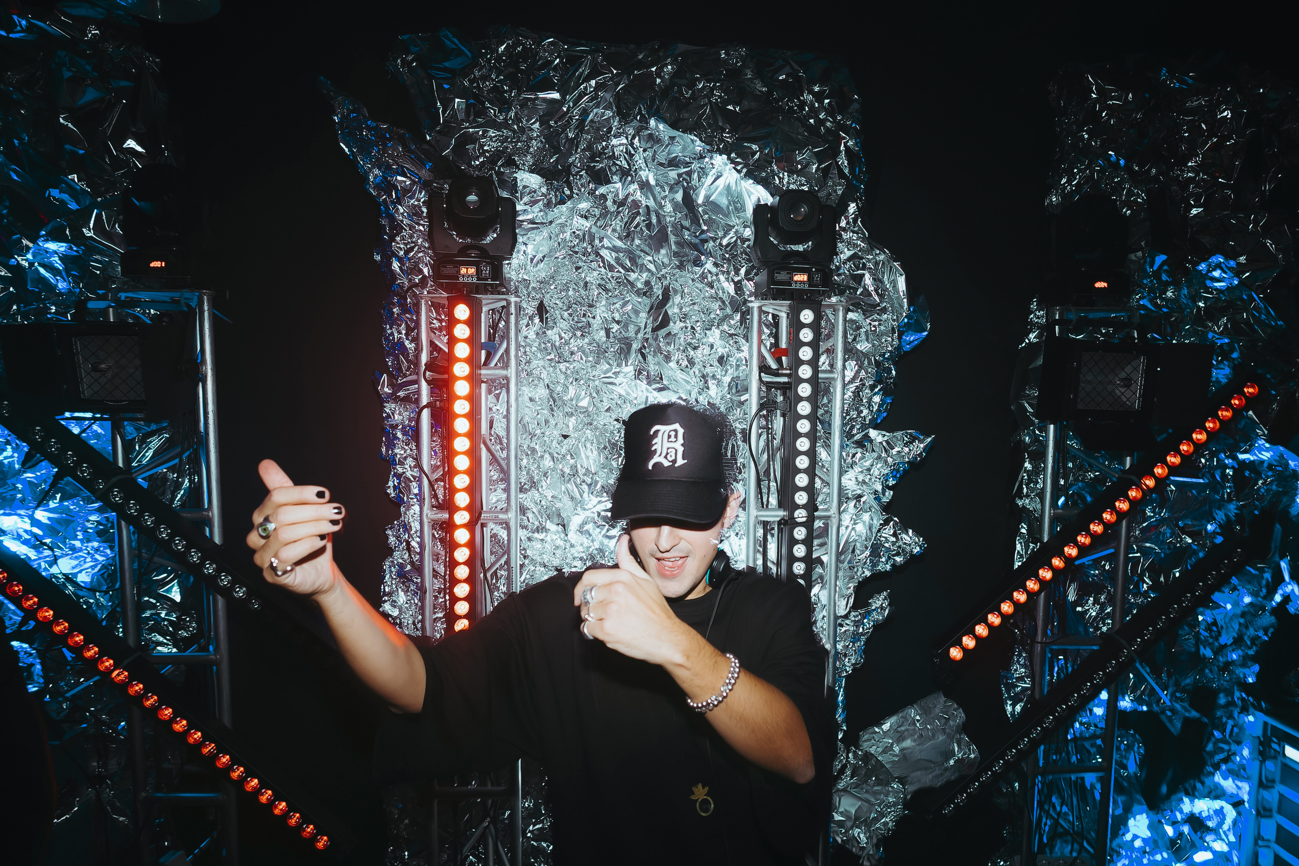 MANTRA — Dibidabo. Фото и видео контент за одну съемку — Веретенников Егор