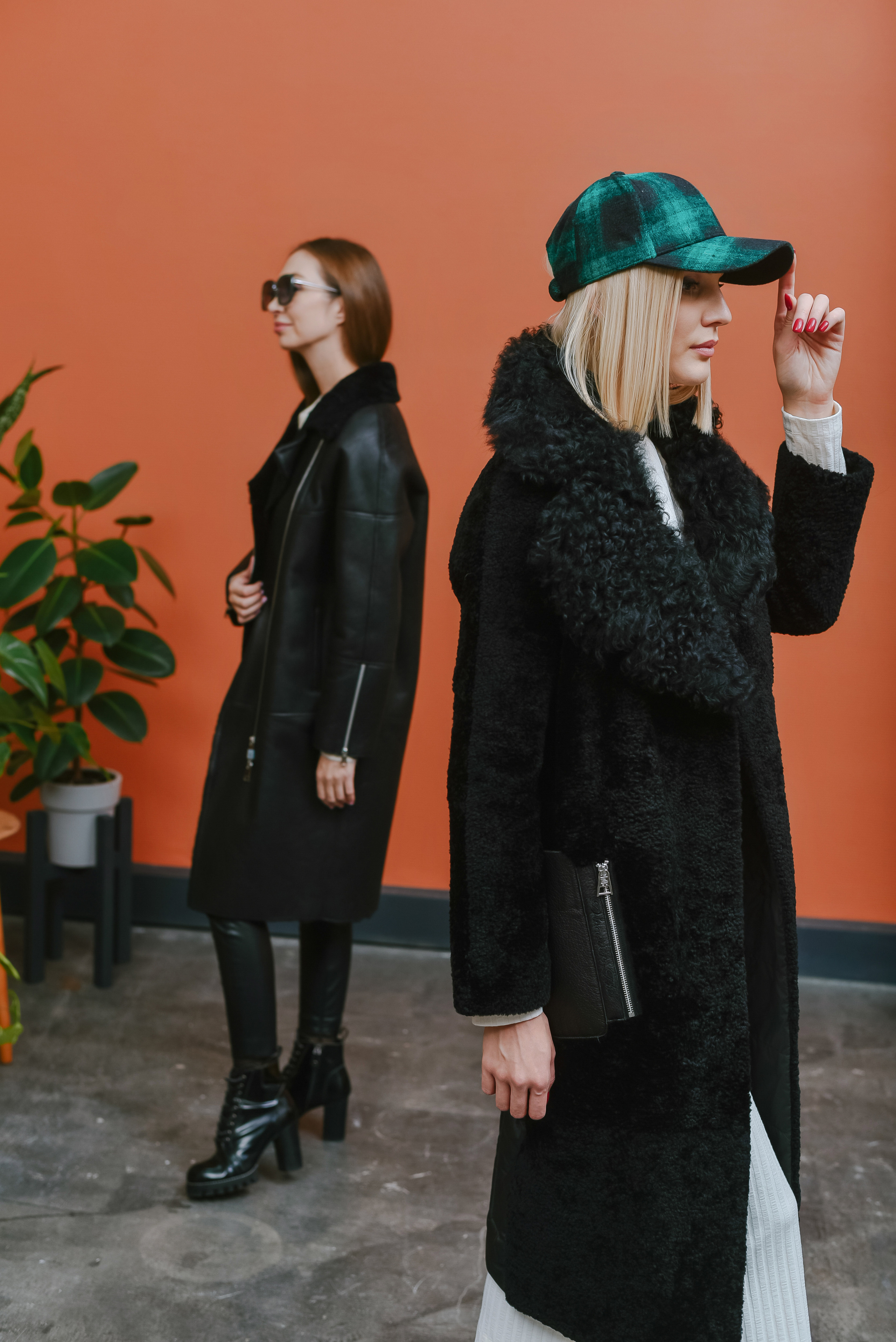 Каталог — нейтральный фон. Фото и видео контент за одну съемку — Веретенников Егор