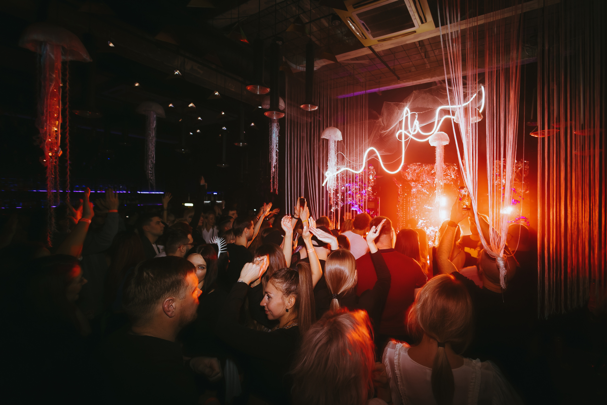 MANTRA — Dibidabo. Фото и видео контент за одну съемку — Веретенников Егор