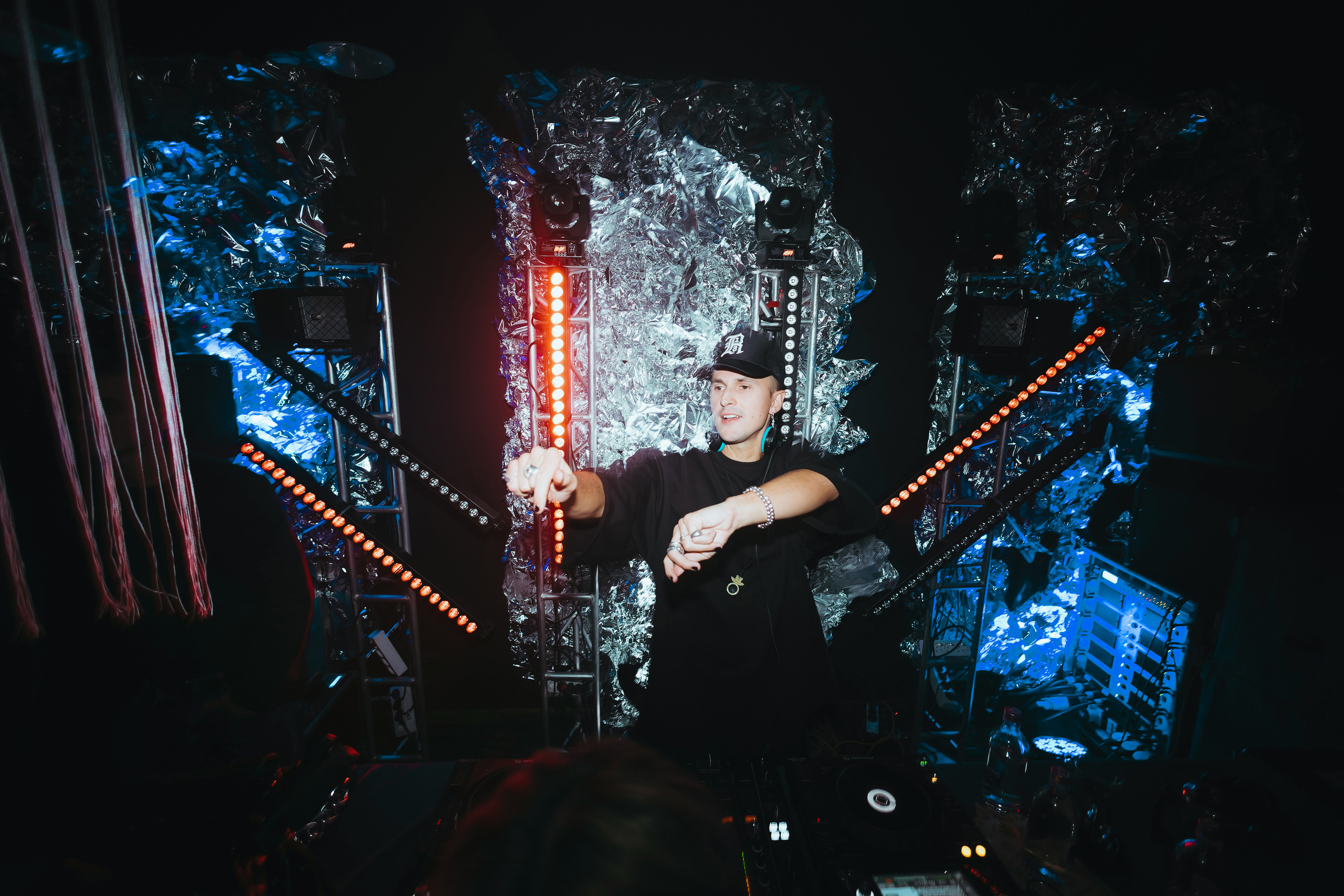 MANTRA — Dibidabo. Фото и видео контент за одну съемку — Веретенников Егор