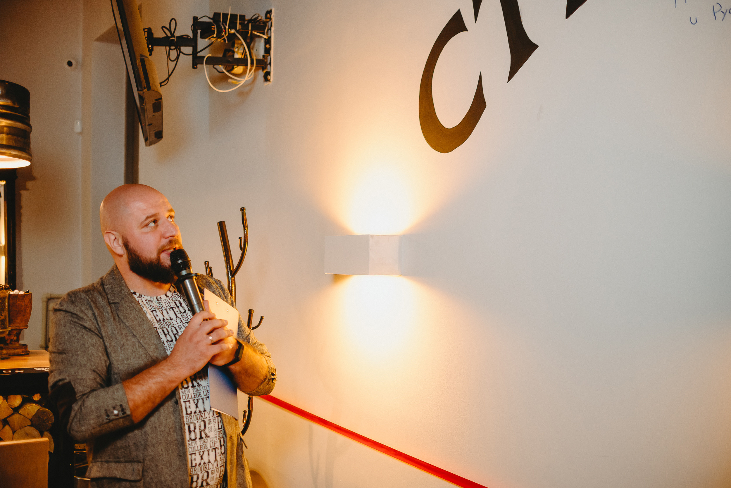 День рождения бара Трифон. Фото и видео контент за одну съемку — Веретенников Егор