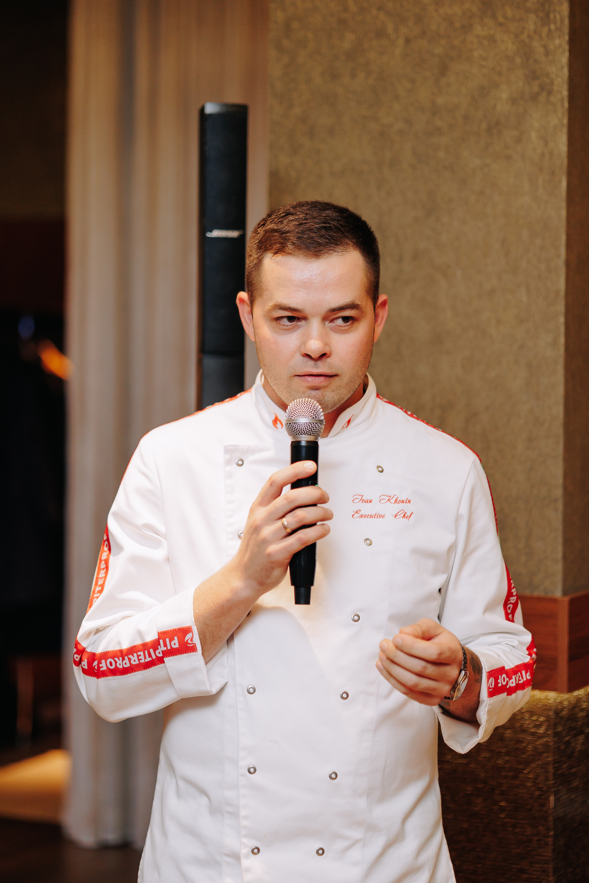 Гастроужин в ресторане FOUR с Денисом Кондратенко. Фото и видео контент за одну съемку — Веретенников Егор