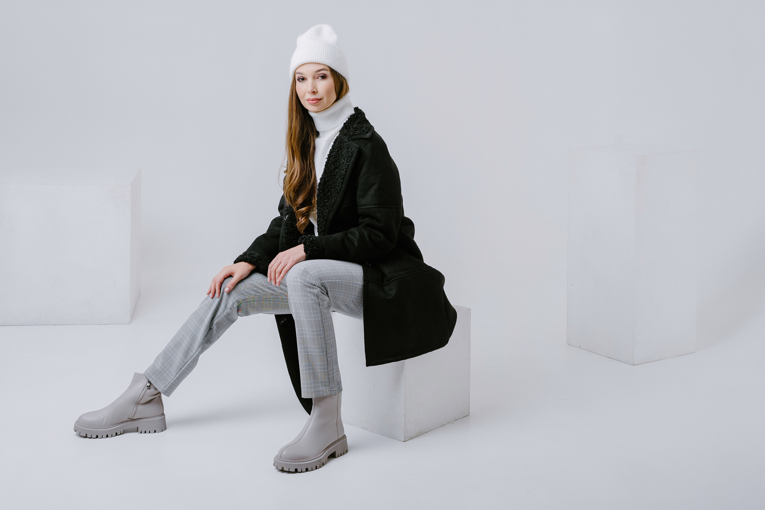 Каталог — нейтральный фон. Фото и видео контент за одну съемку — Веретенников Егор