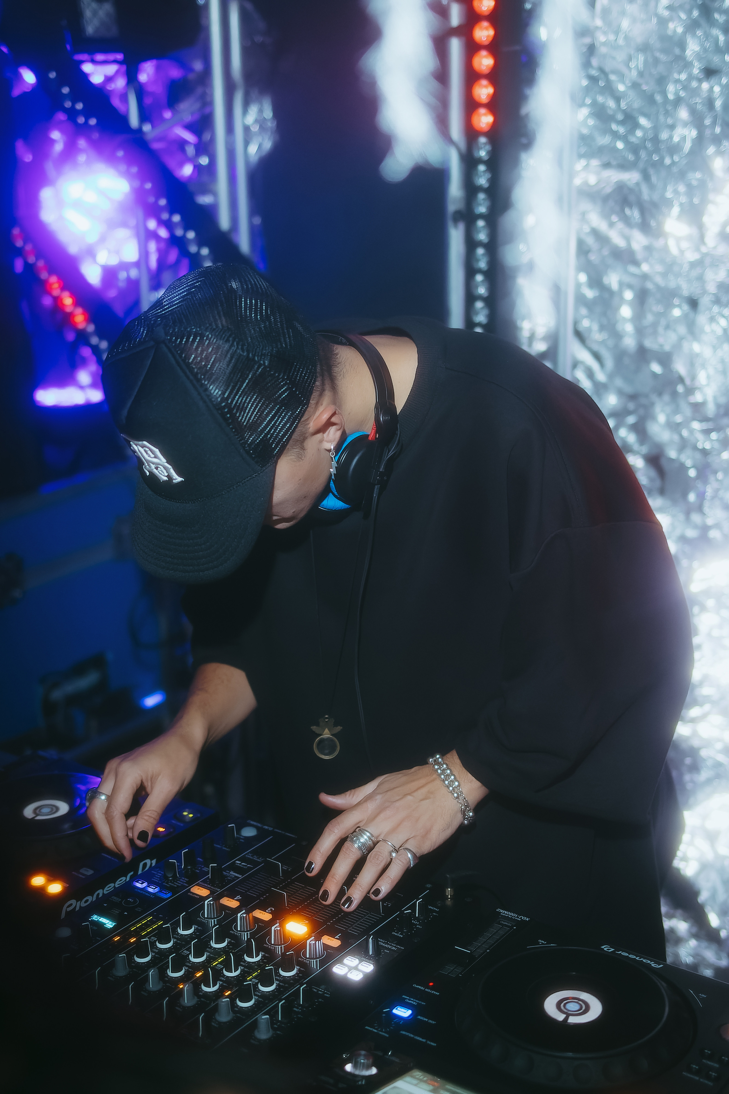 MANTRA — Dibidabo. Фото и видео контент за одну съемку — Веретенников Егор