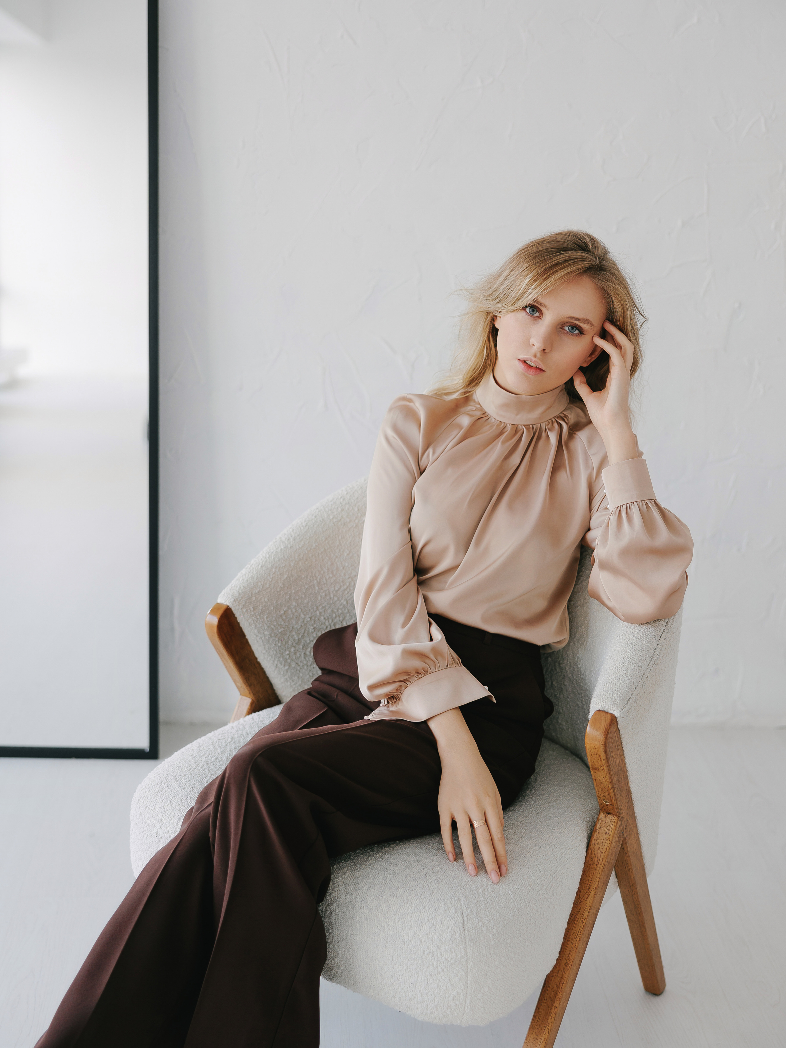 Каталог — нейтральный фон. Фото и видео контент за одну съемку — Веретенников Егор