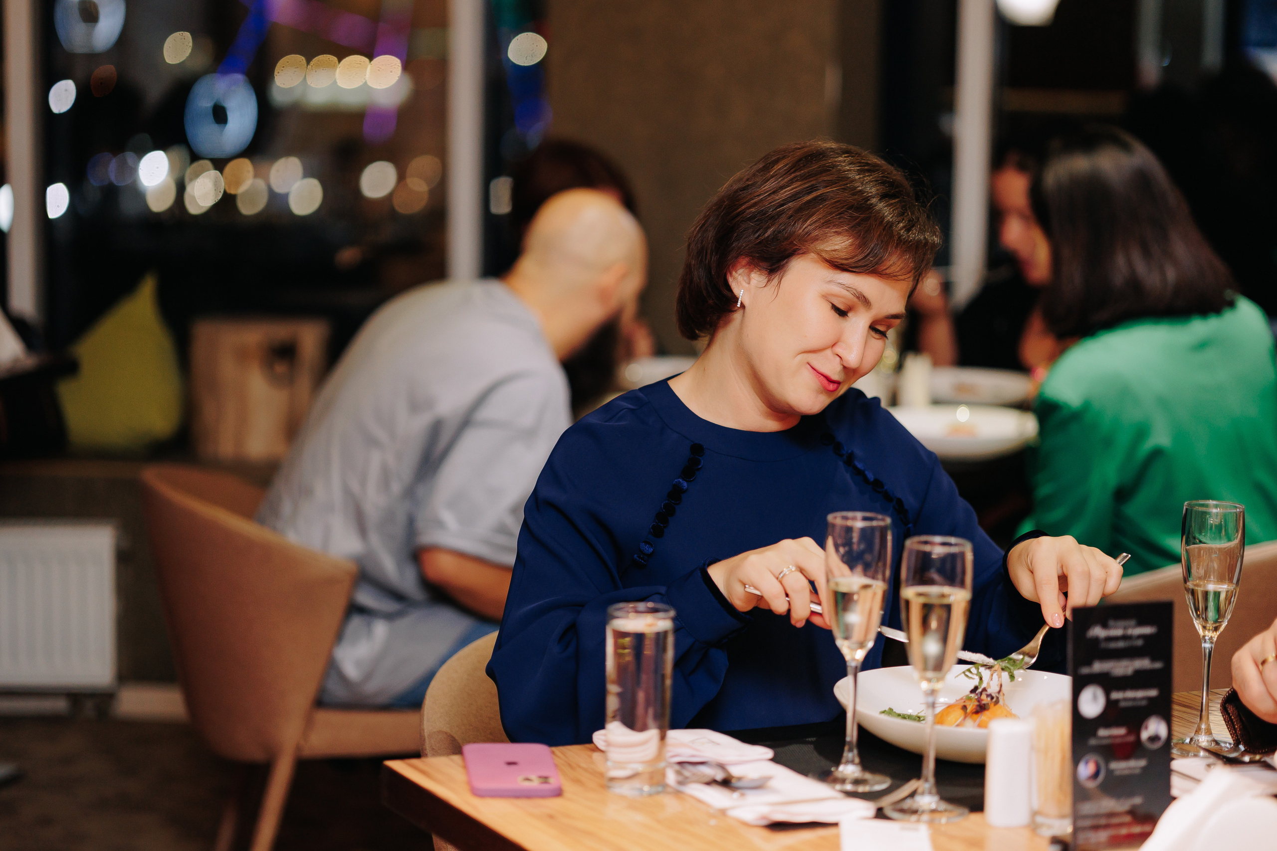 Гастроужин в ресторане FOUR с Денисом Кондратенко. Фото и видео контент за одну съемку — Веретенников Егор