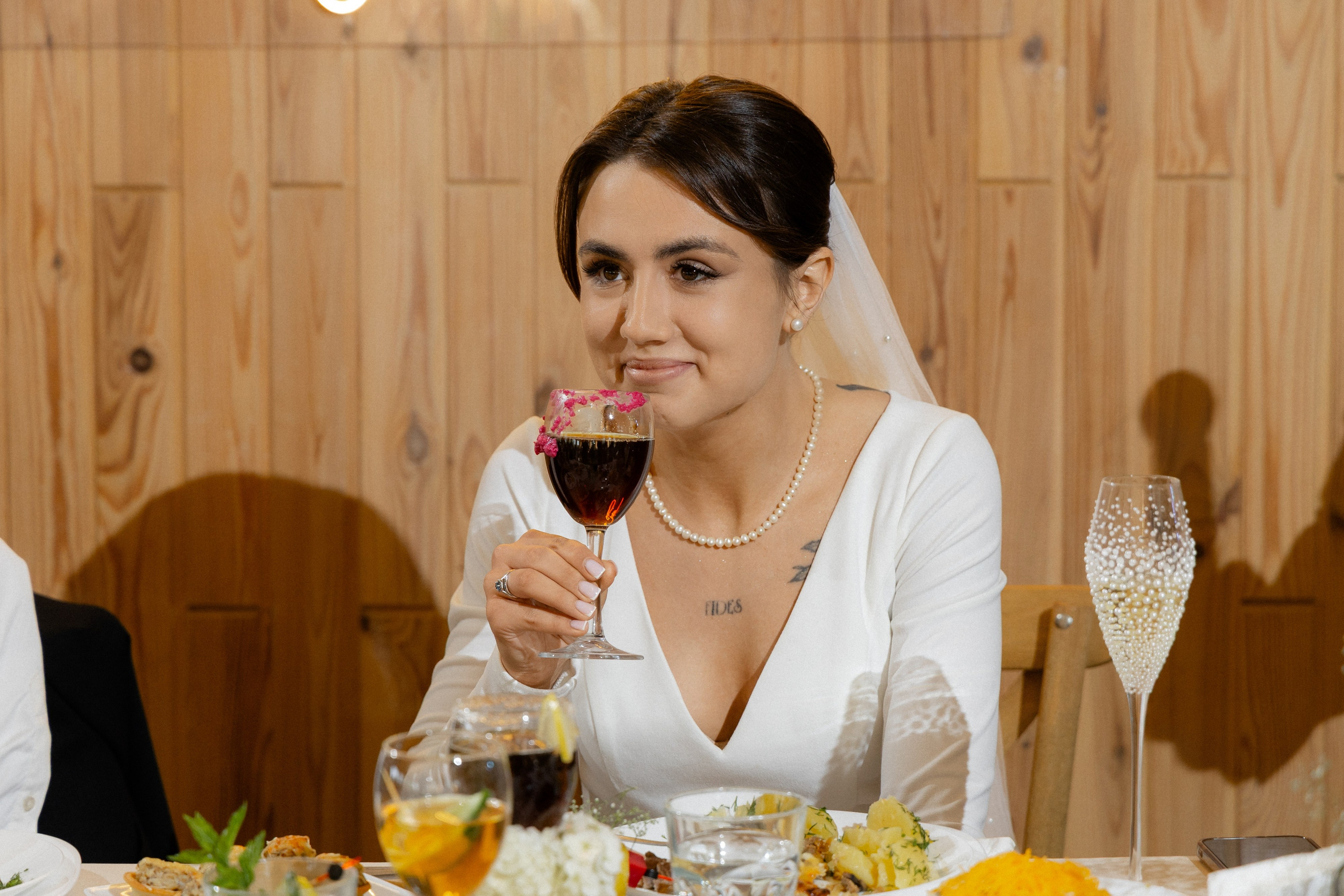 Свадебная фотосессия в агроусадьбе Лабодянка в Минске. Свадебный фотограф в Минске/Беларуси Сергей Спиридонов