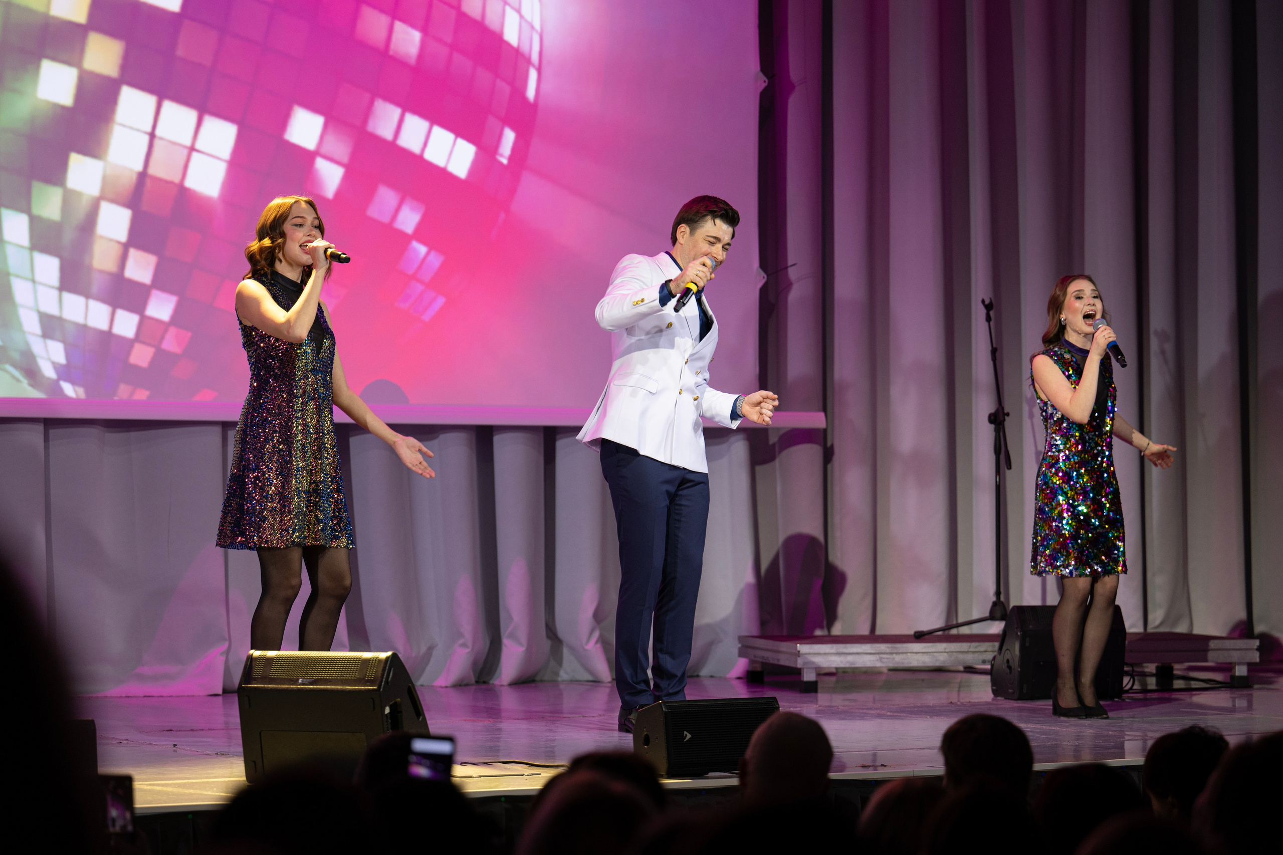 Концерт Владимира Шнитко. Центр культурного развития. г. Зеленодольск. Свадебный фотограф в Казани, и Зеленодольске Радик Мухаметов