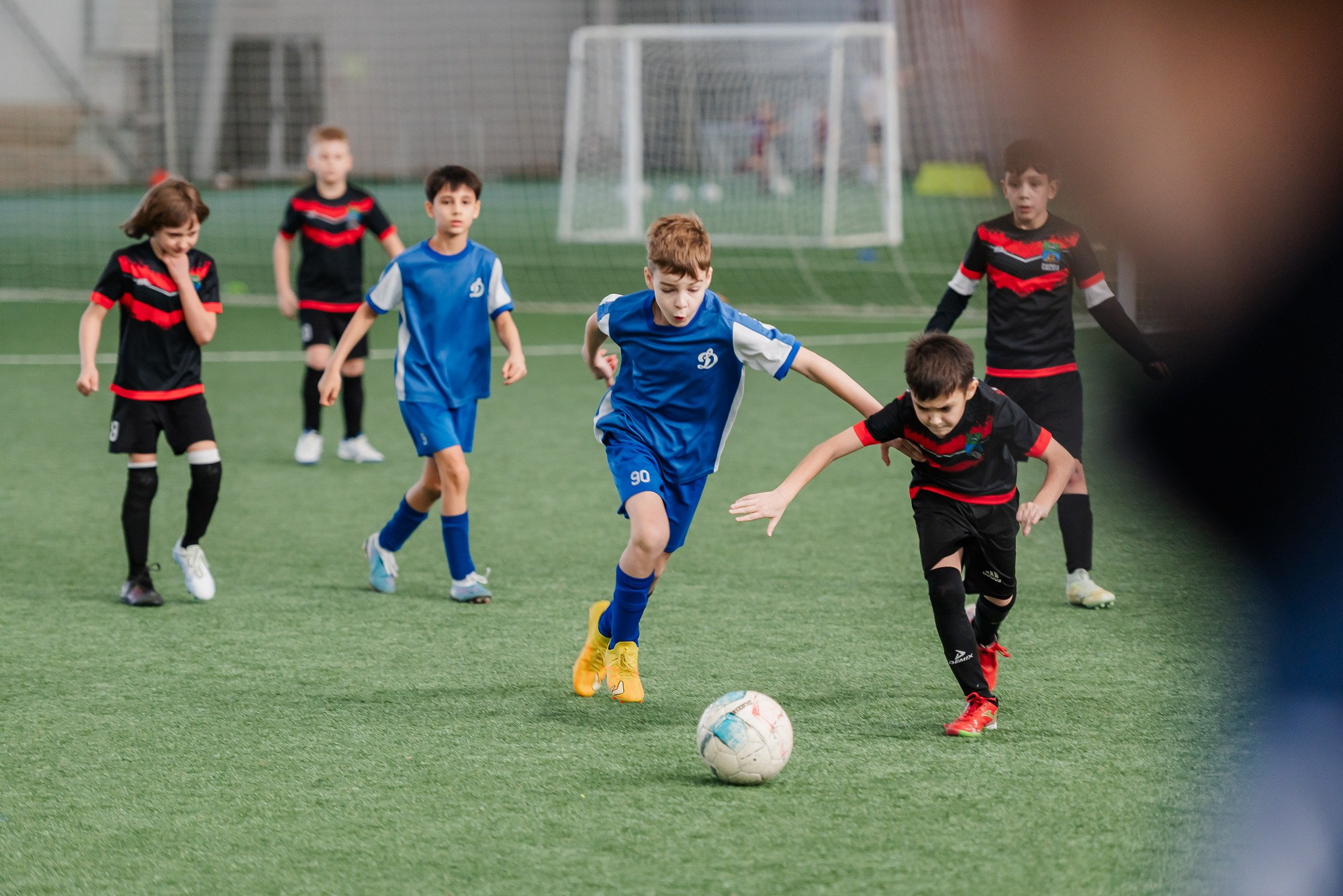 Детский турнир по футболу KAMILOV CUP-2024. Свадебный и репортажный фотограф Никита Сницарев в Барнауле