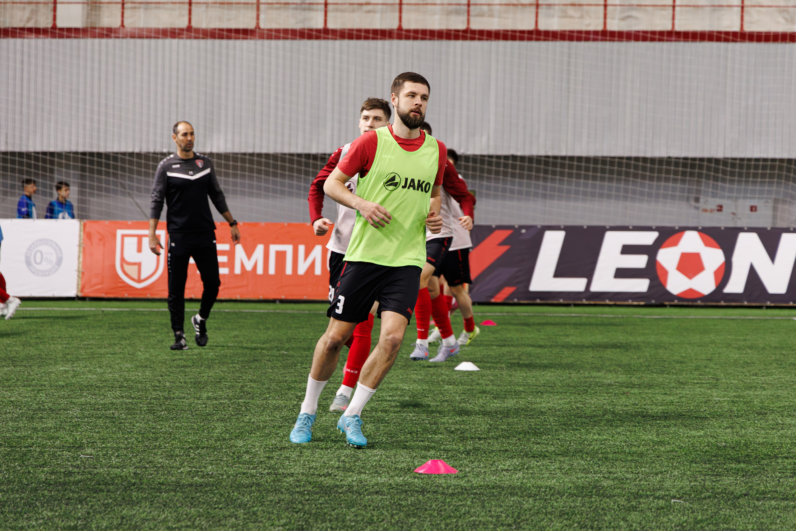 Иртыш — Текстильщик. Свадебный и репортажный фотограф в Омске. Червоткин Никита