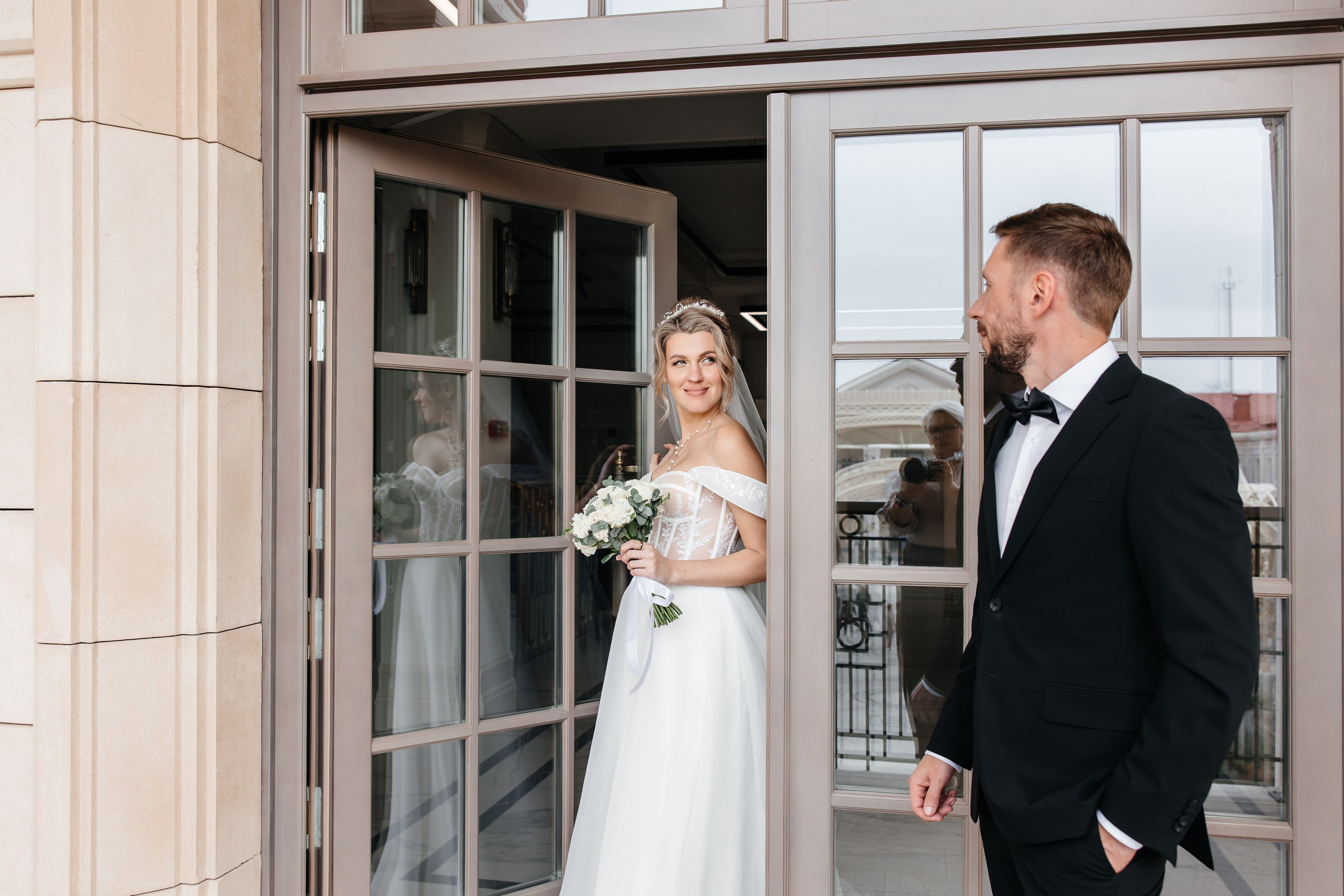 Анонс свадьбы для Ильи и Виктории. Теплый Крымский март. Свадебный фотограф в Крыму и Севастополе Ольга Баскакова