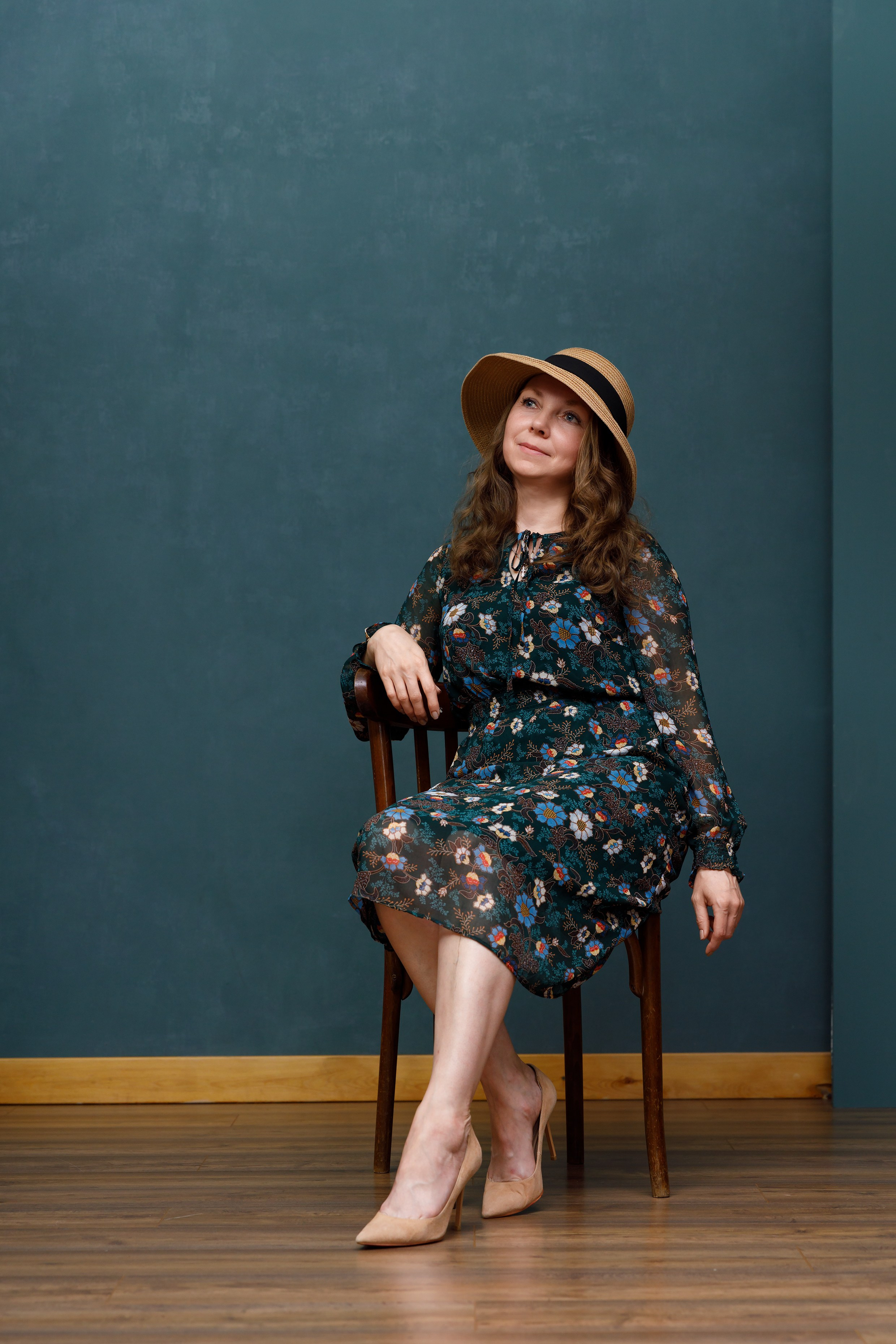 Нина и Наталья. Фотограф Анна Телекаева, выпускные альбомы, семейные и репортажные съемки в Омске