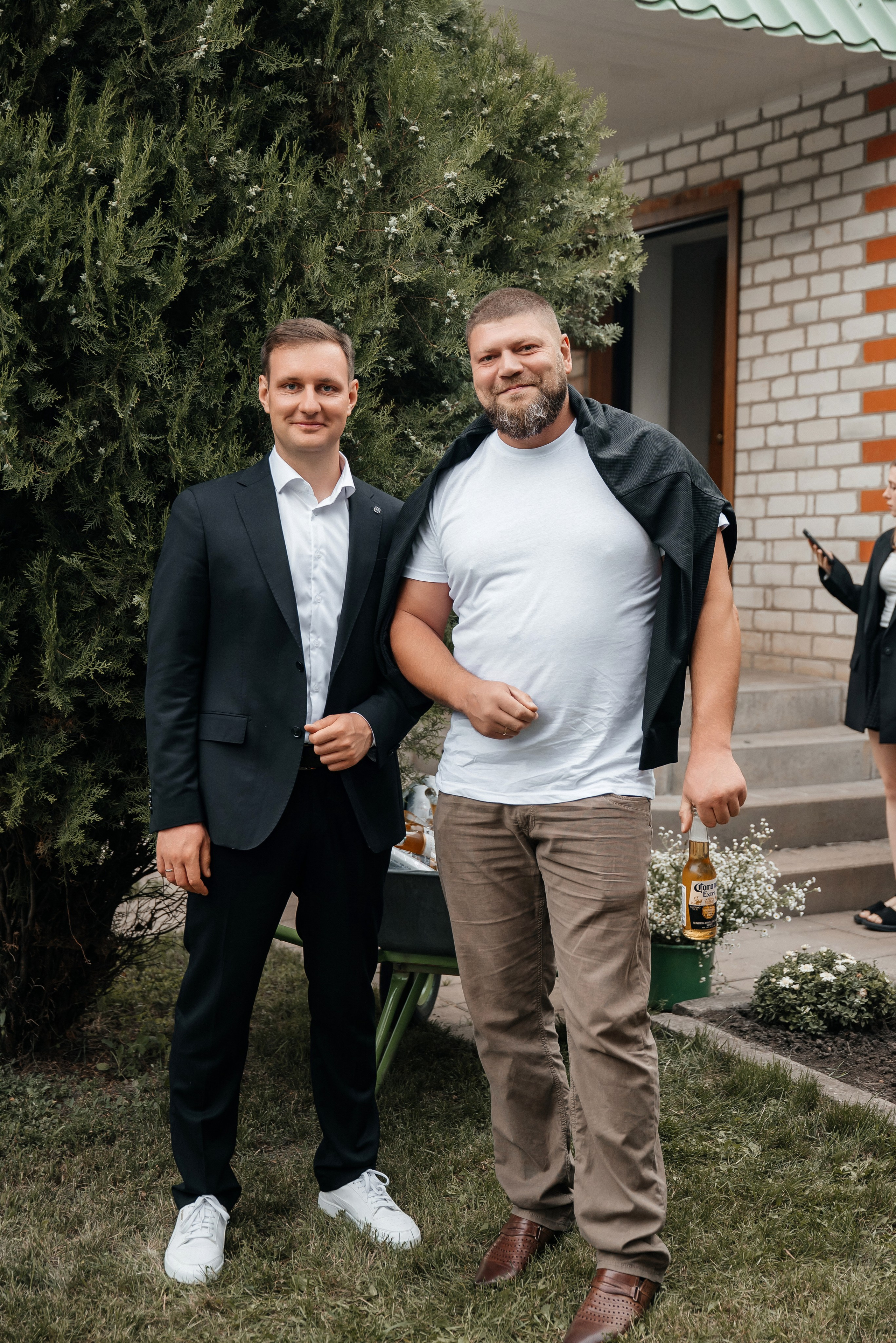 «Свадьба Даши и Артема». Школьный фотограф в Валуйках. Фотосессии для выпускников и изготовление выпускных альбомов в городе Валуйки и в Белгородской области