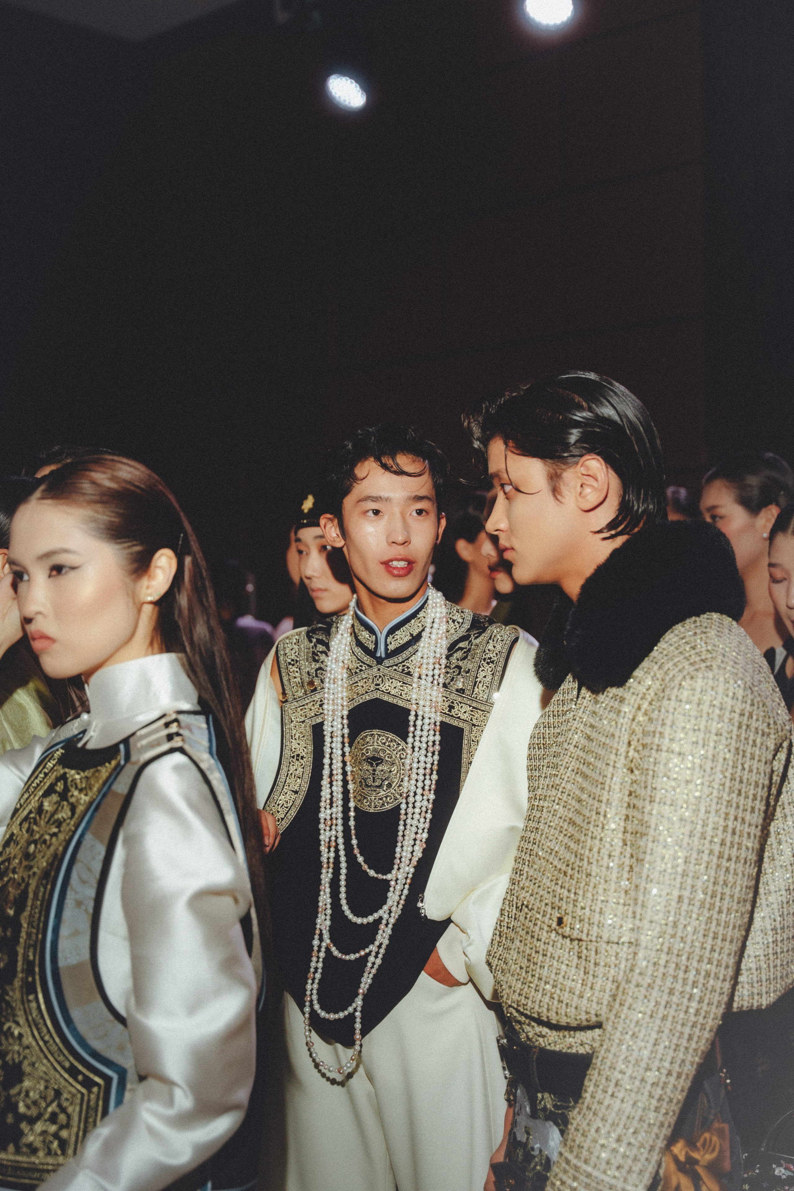 VISA FASHION WEEK ALMATY SS26 / BACKSTAGE ZONE