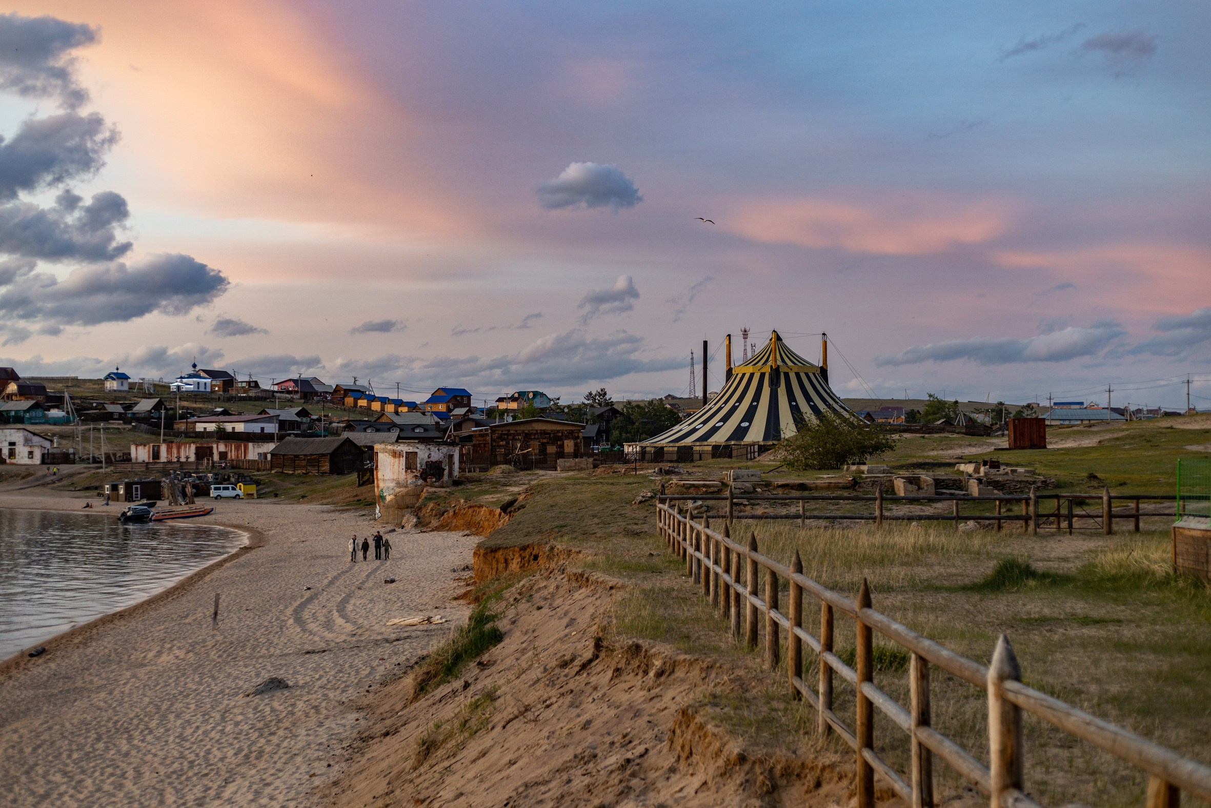 Ольхон: Путеводитель по острову. Фотограф Ольхон/ Индия, Регина