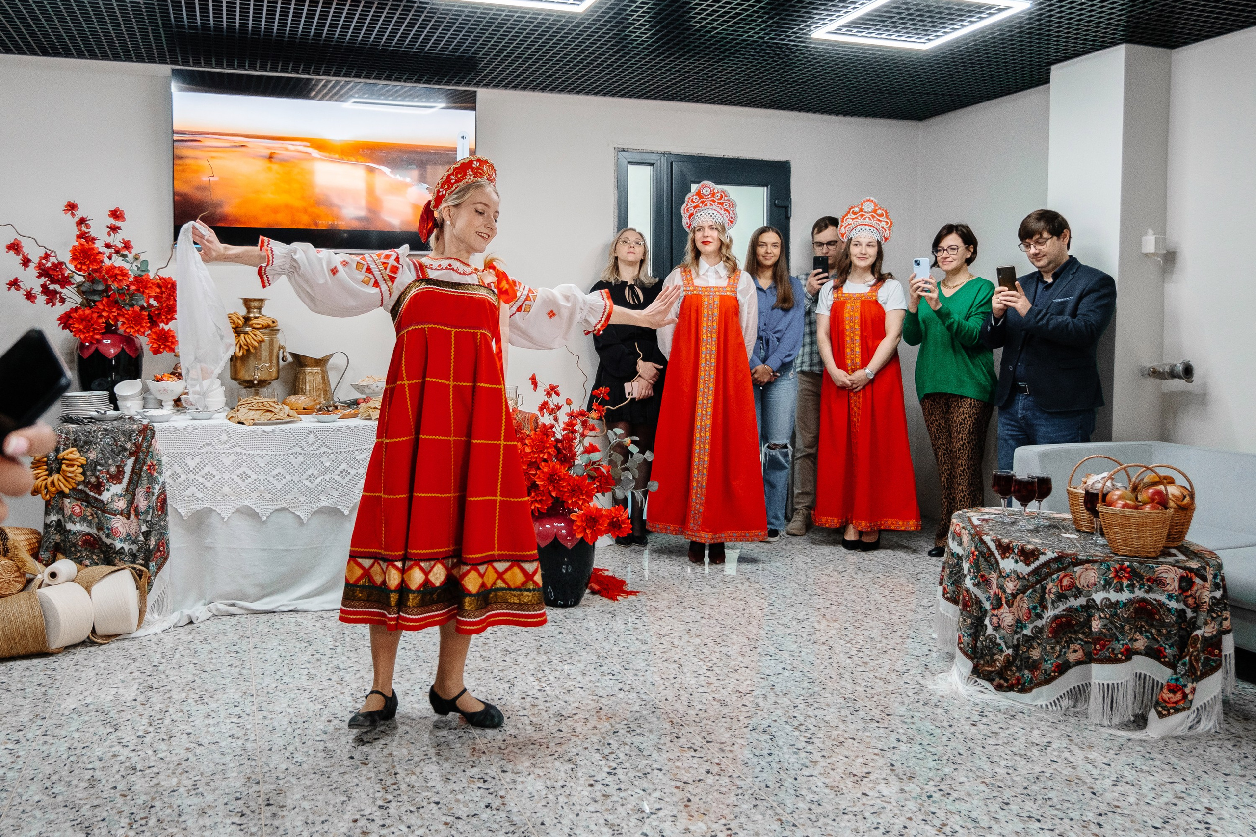 Делегация Китая в Ивановской текстильной компании