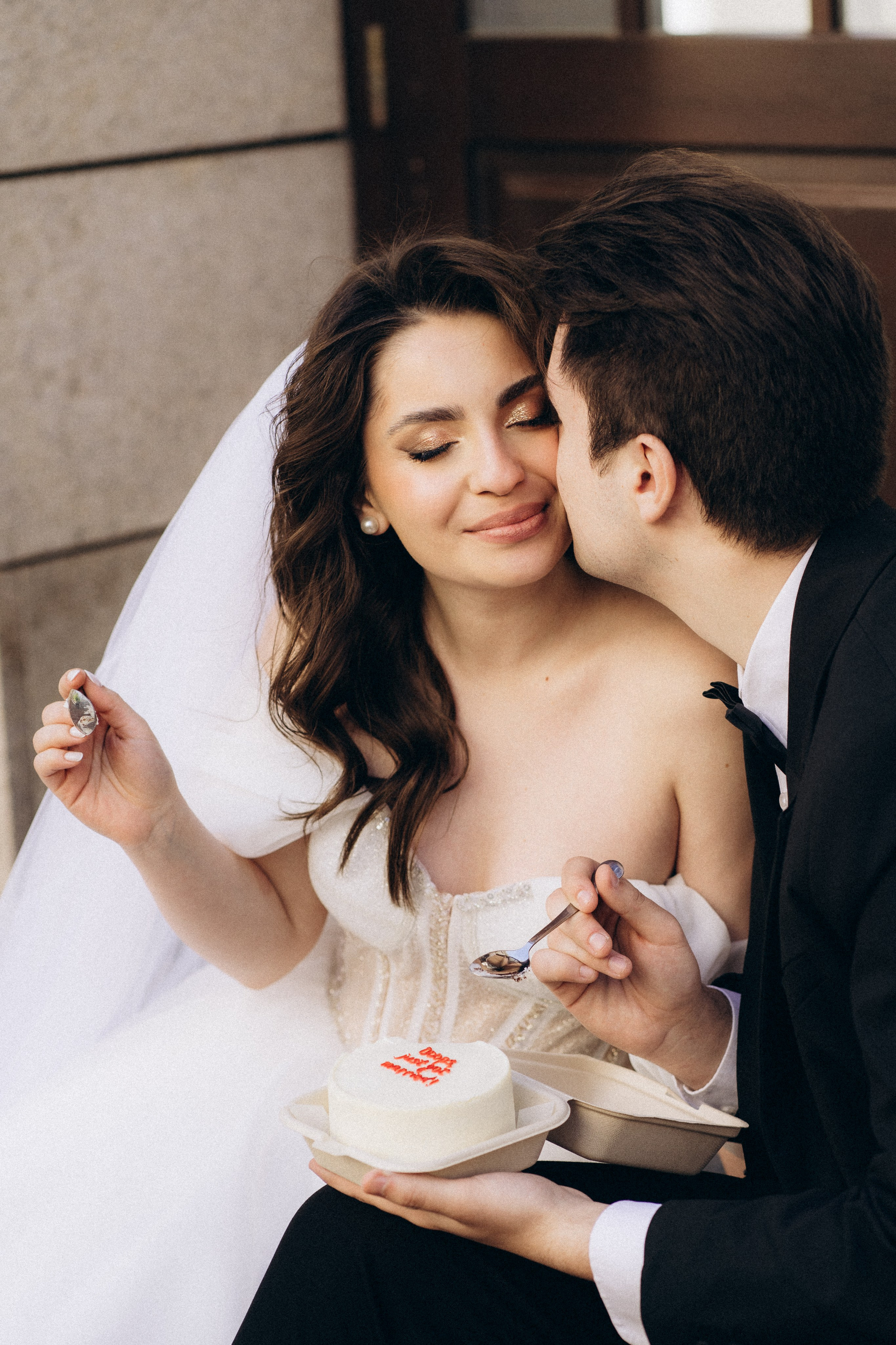 Свадебная фотопрогулка в Москве по центру города. Свадебный фотограф в Москве Анна Полушина