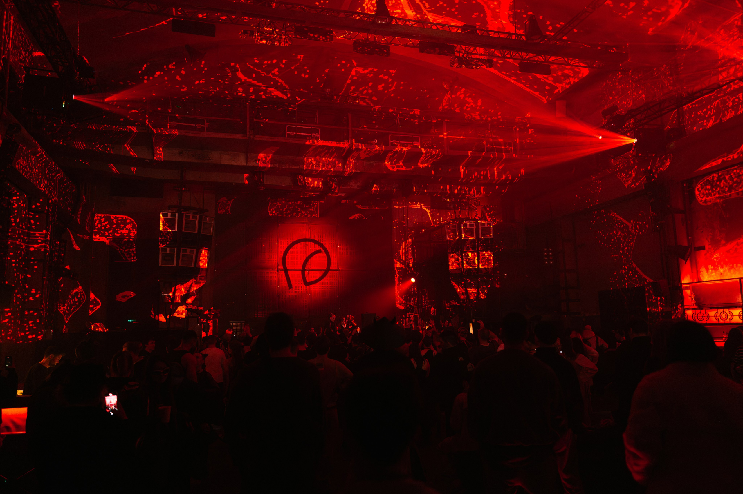 SICK YEARS, ARMA ╳ SILA SVETA. @tomrus: Рустам Шагиморданов — фотограф