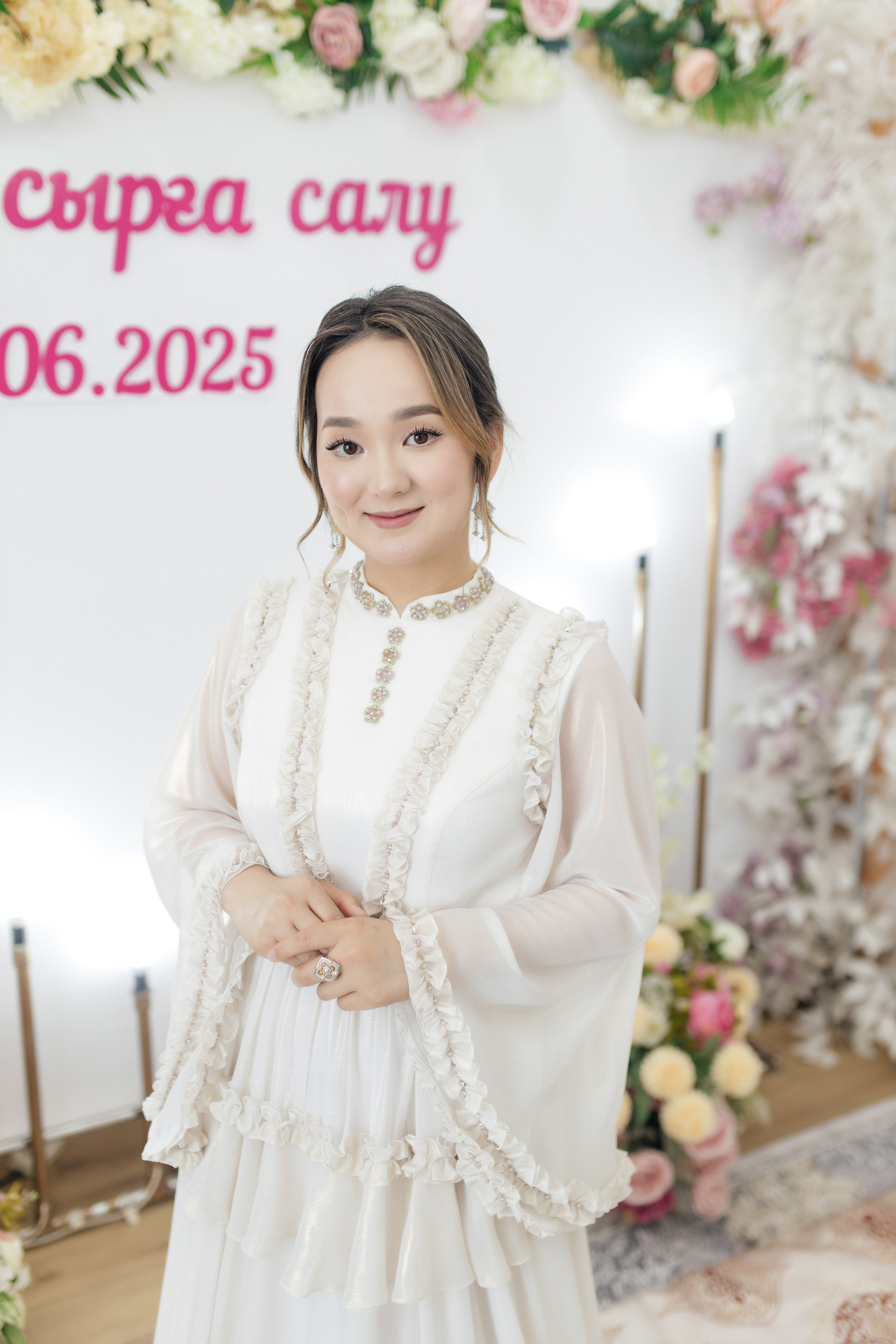 Moldir — syrğa salu. Wedding and Love story Photographer