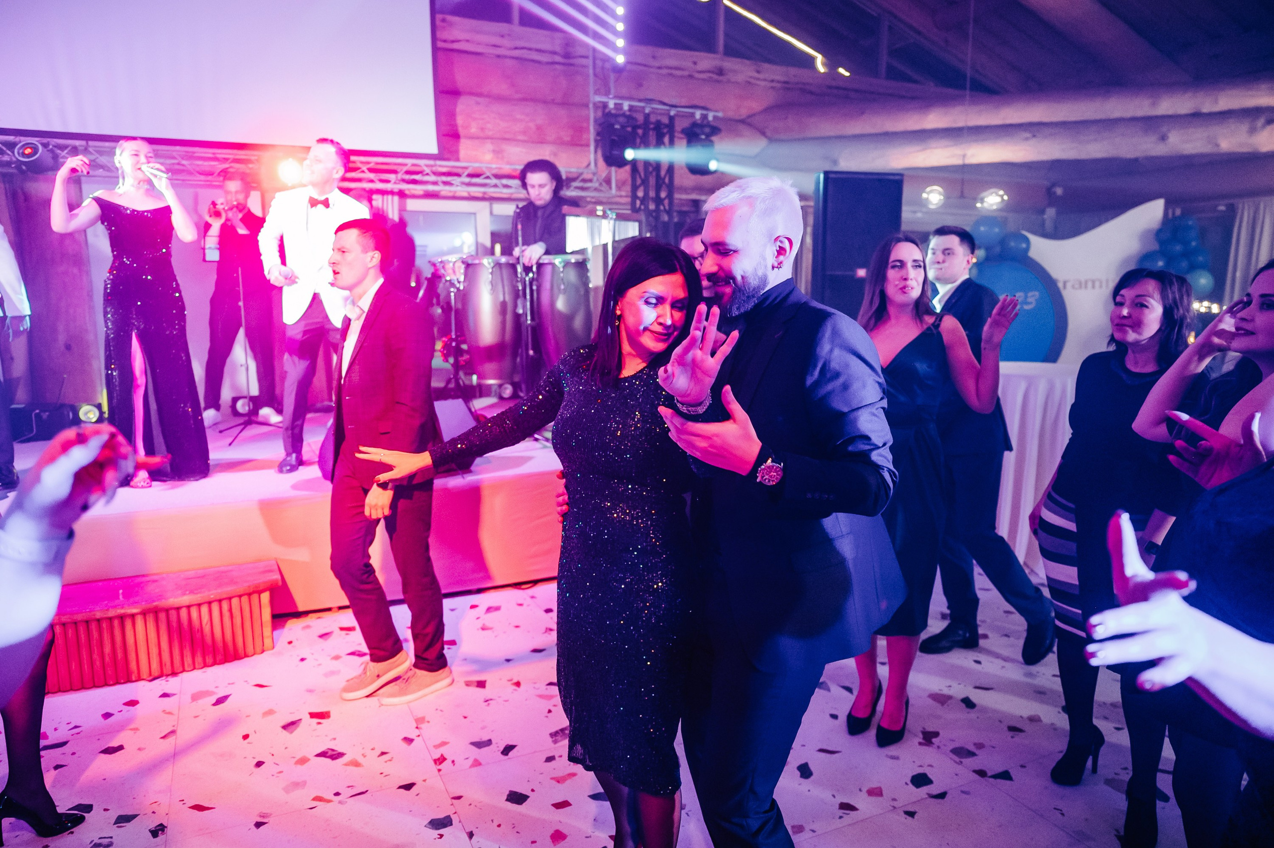 Новогодний корпоратив. Фотограф Дмитрий Сермяжко