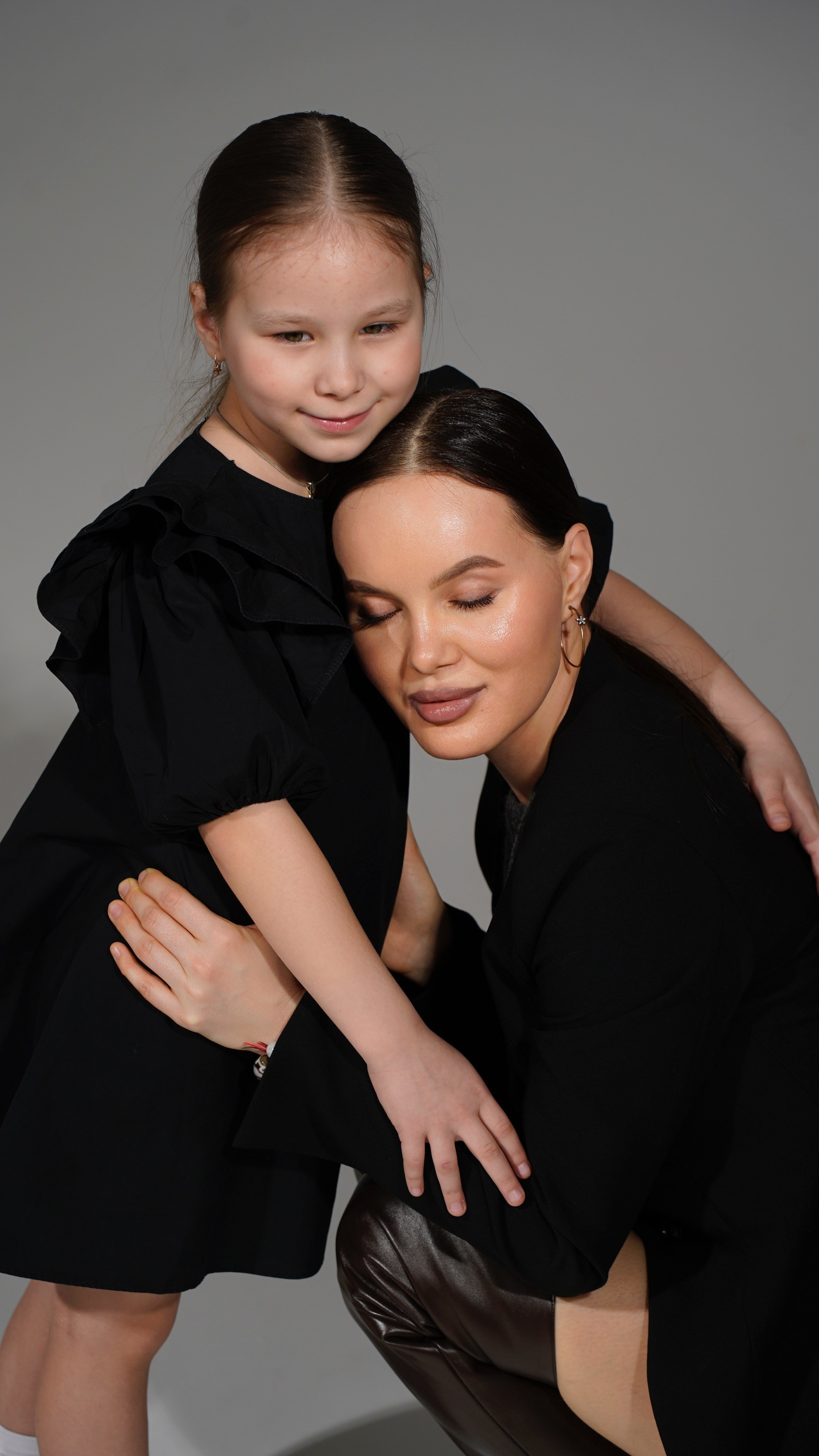 Студийная. Главная