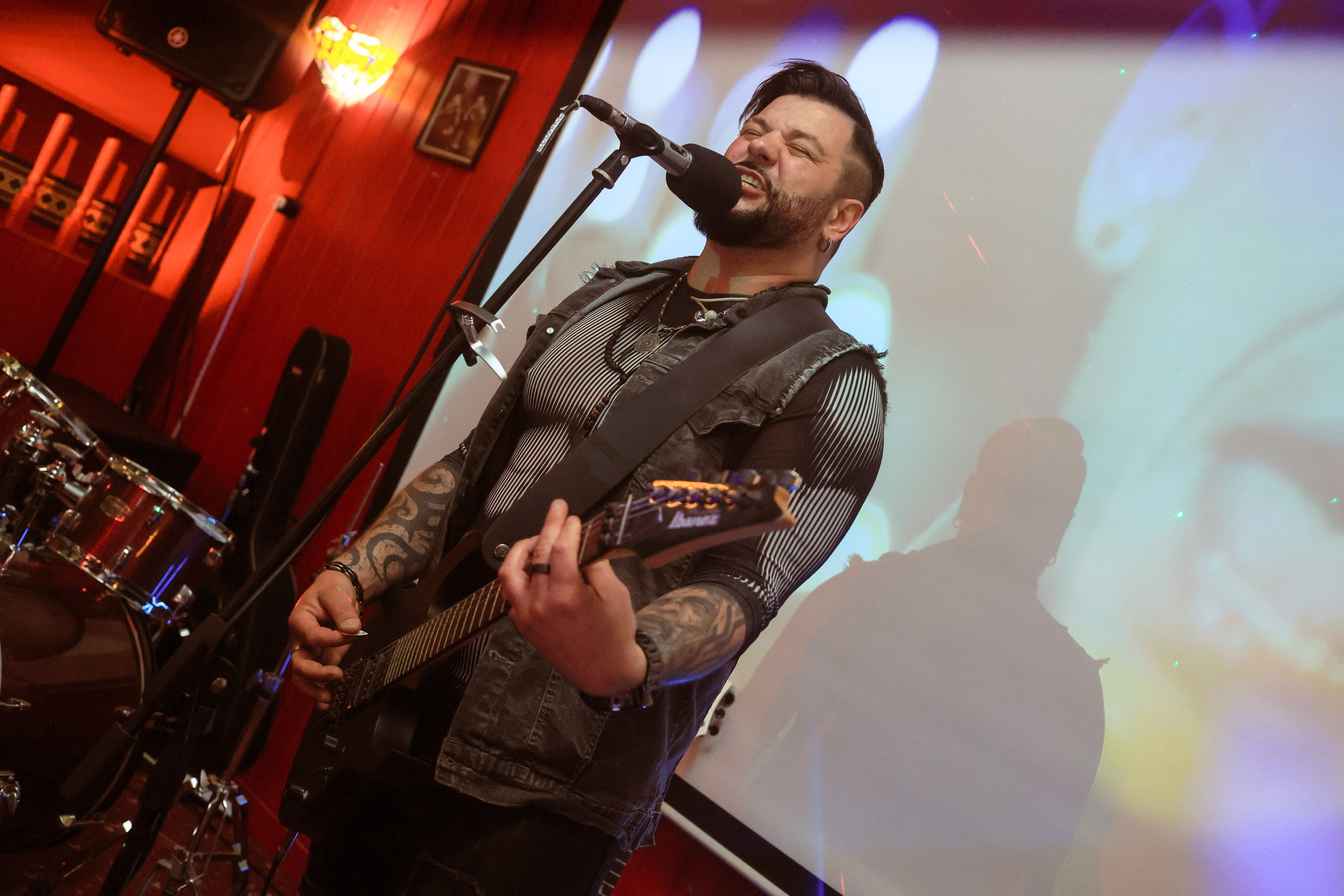 Tommy Alvarezzzz | Heart's Pub Таганрог. Анна Акоста: фотограф в Санкт-Петербурге и Таганроге