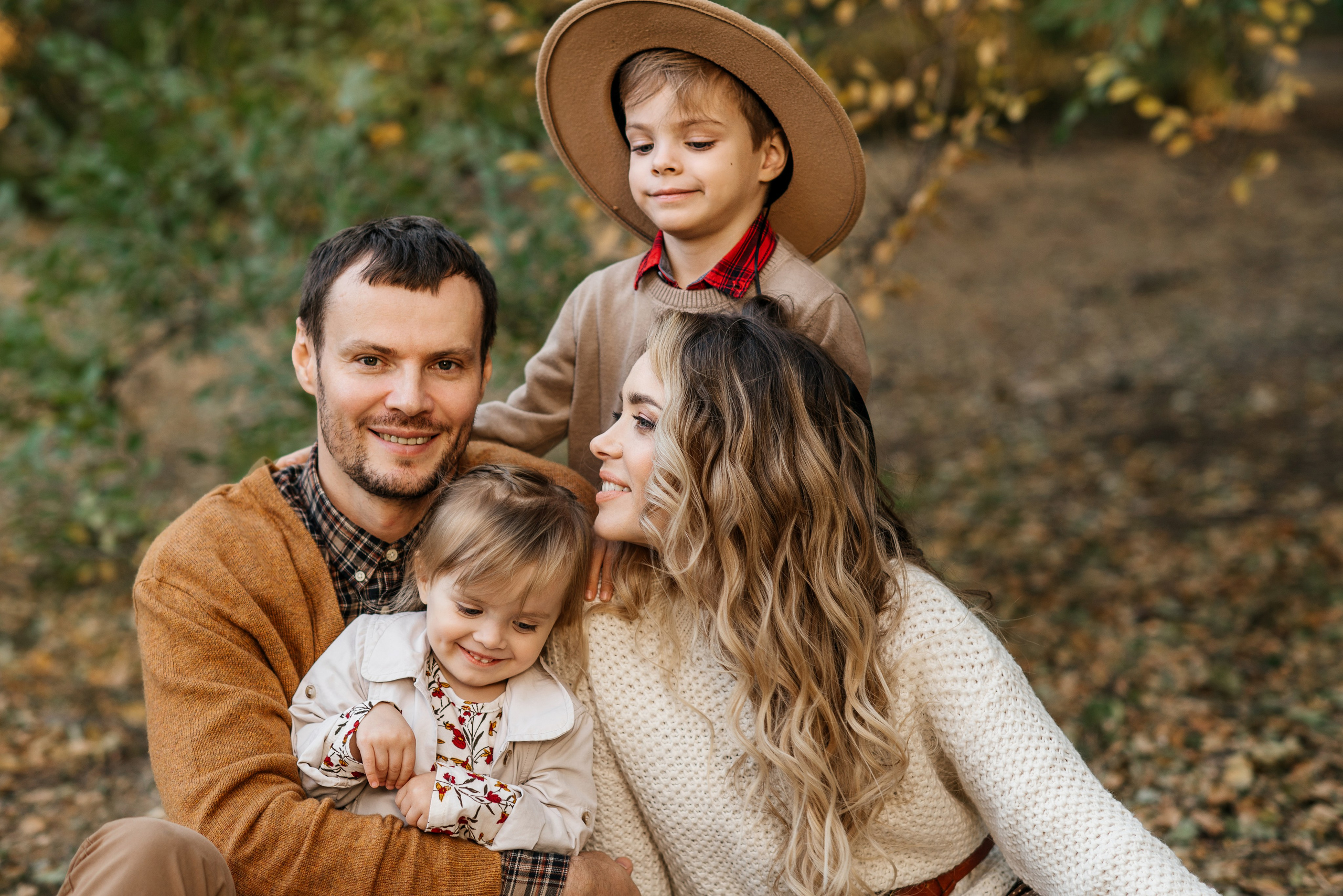 Осенняя прогулка семьи. Свадебный и семейный фотограф Надежда Соловьева