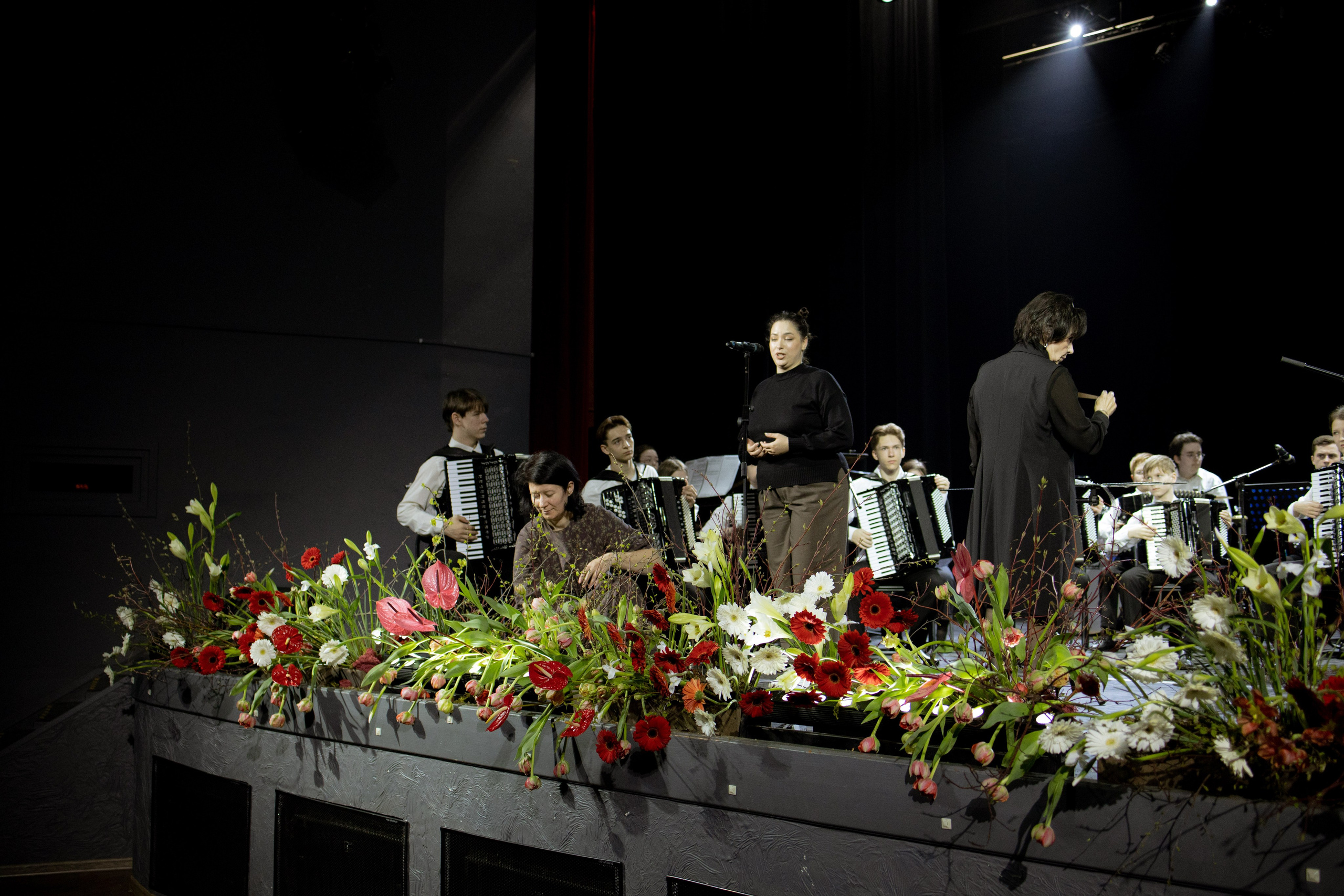 Оформление Отчетного концерта Музыкальной школы Глазунова. Оформление свадеб, декор свадеб Вера Маркова, Москва