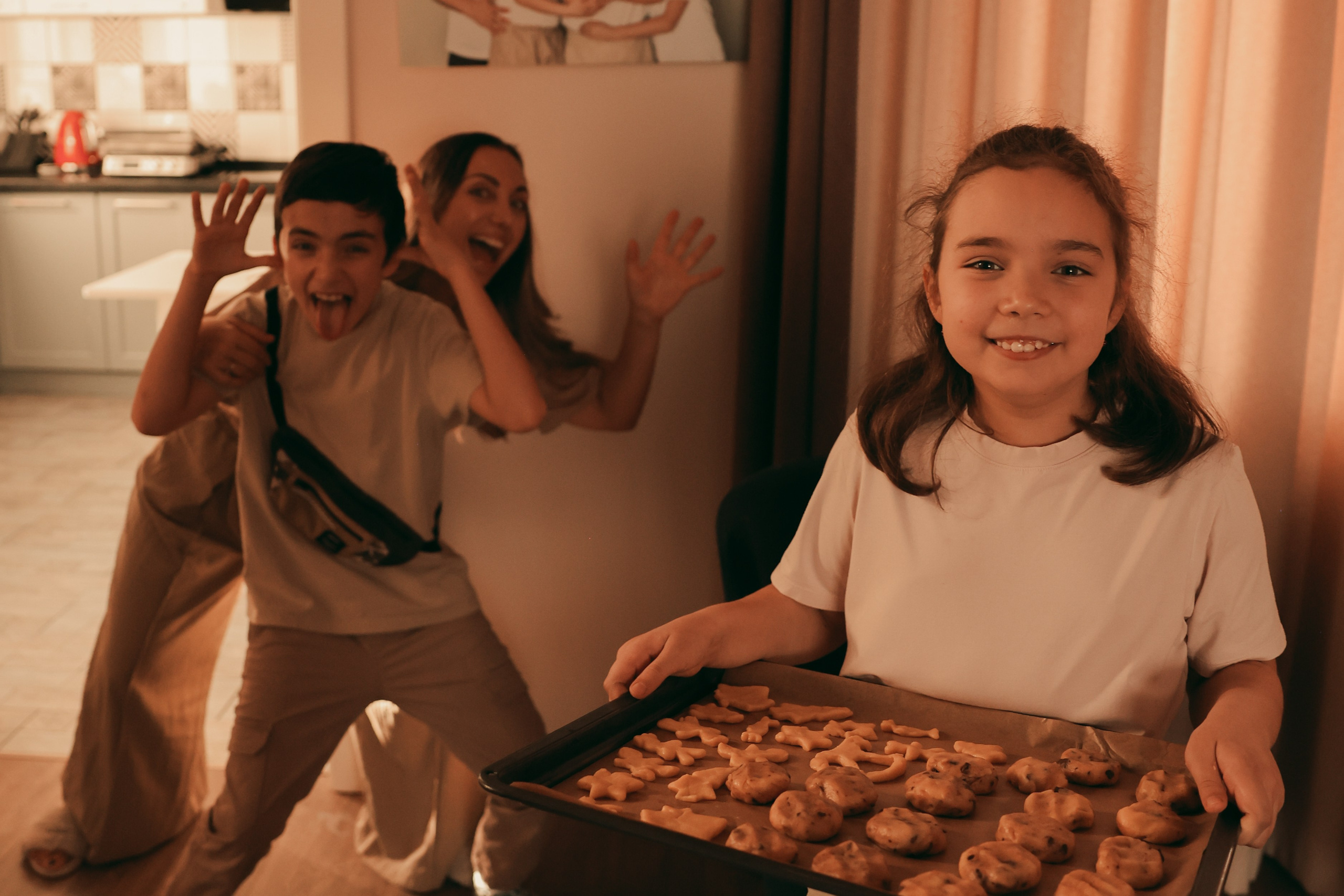 Новогоднее печенье всей семьей. Ваш семейный newborn и lifestyle фотограф в СПБ Наталья Журавлева