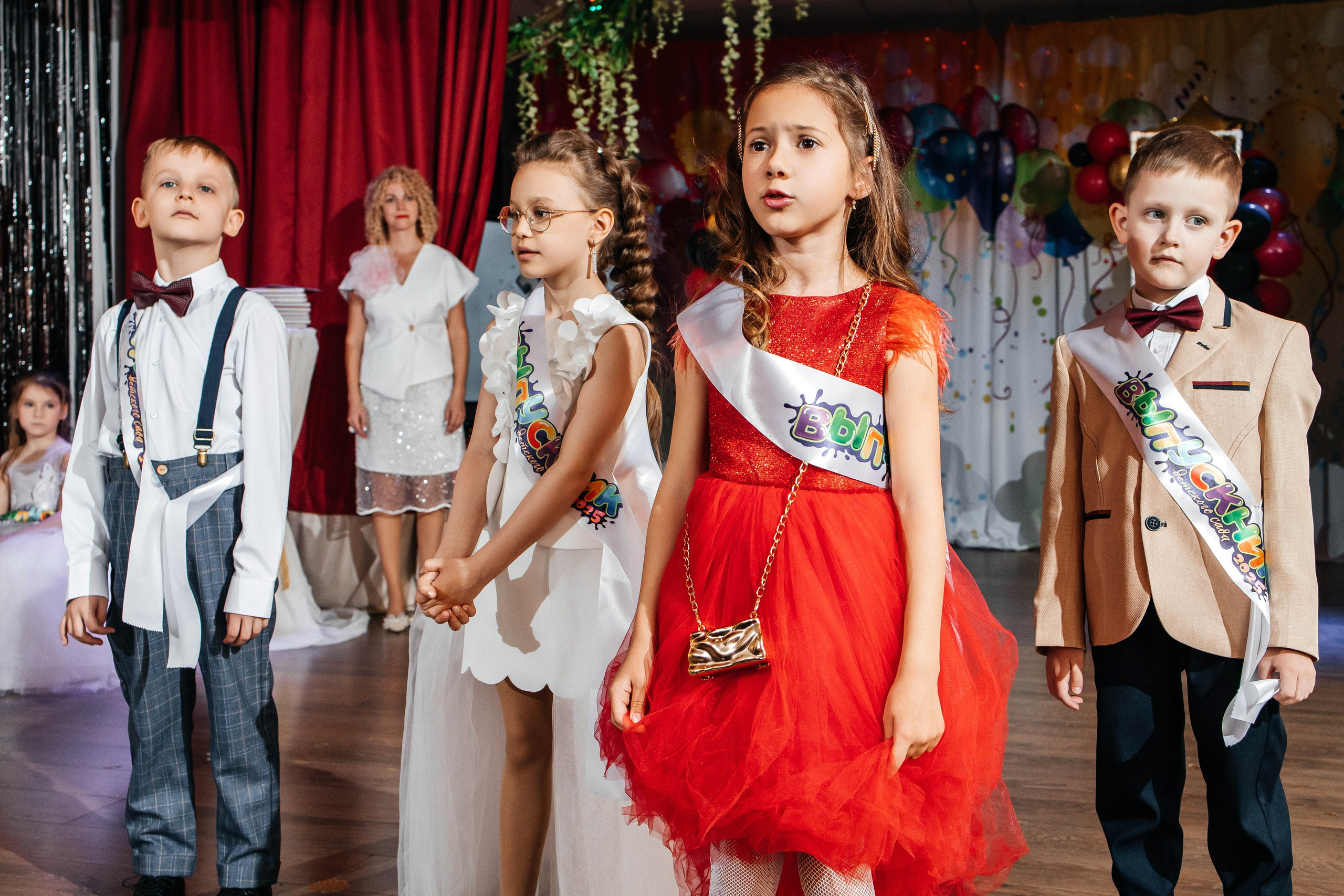 Выпускной в ЛИМПИК. Фотограф в Санкт-Петербурге Виктория Безверхая