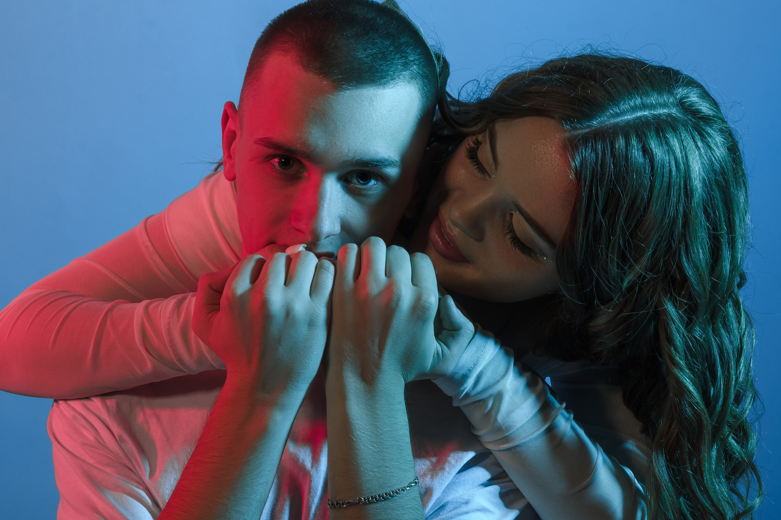 Съемки в студии. Индивидуальные, семейные, студийные съемки в Серпухове и за пределами