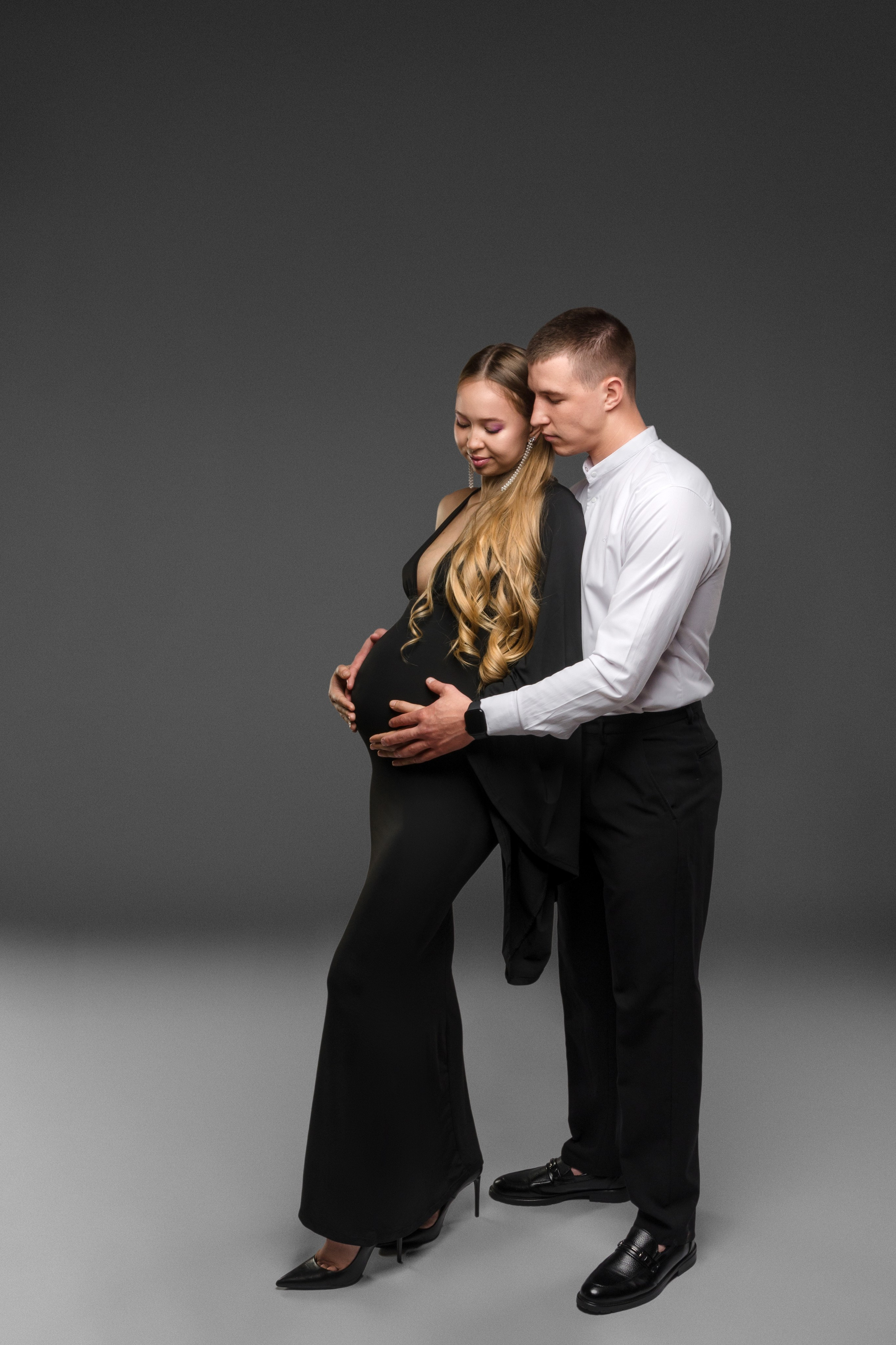 Беременность. Индивидуальные, семейные, студийные съемки в Серпухове и за пределами