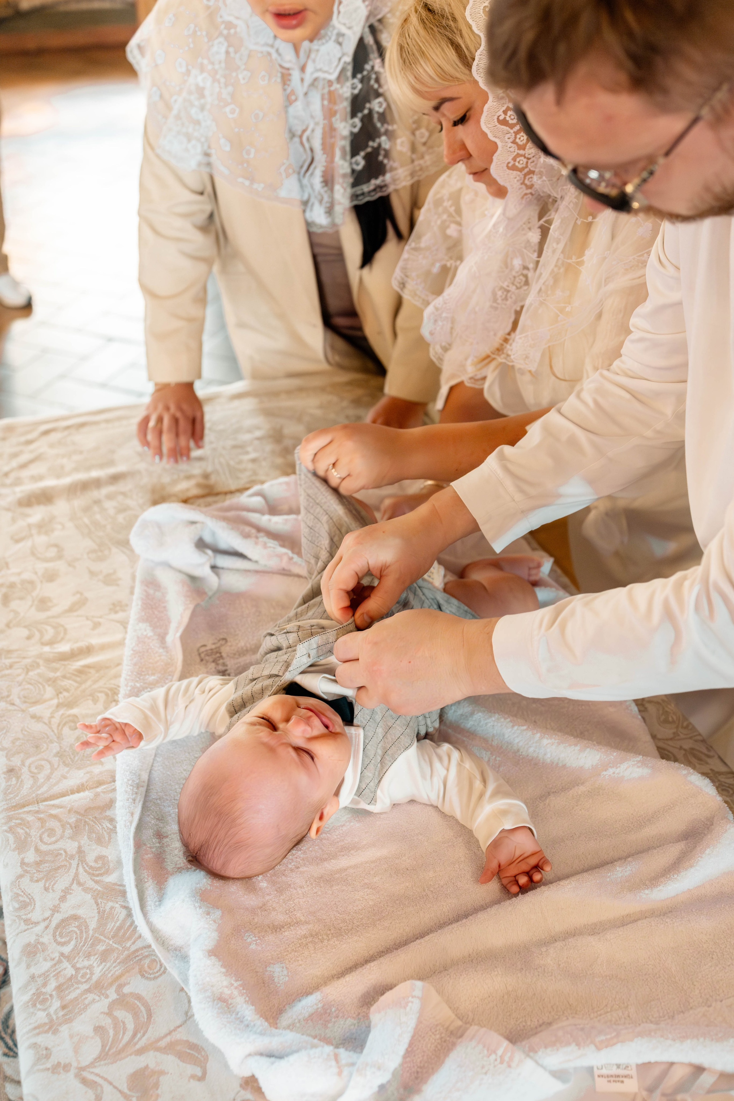 Таинство Крещения Евгения. Фотограф новорождённых Newborn Москва