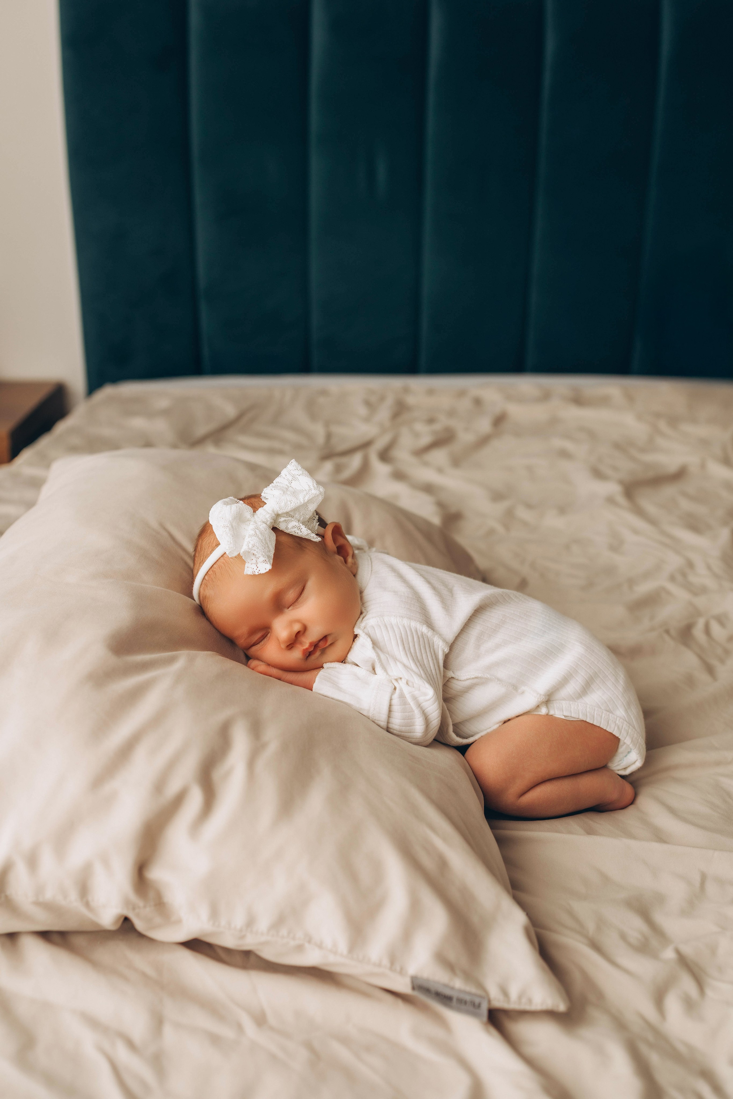 Кира 6 дней. Фотограф новорождённых Newborn Москва